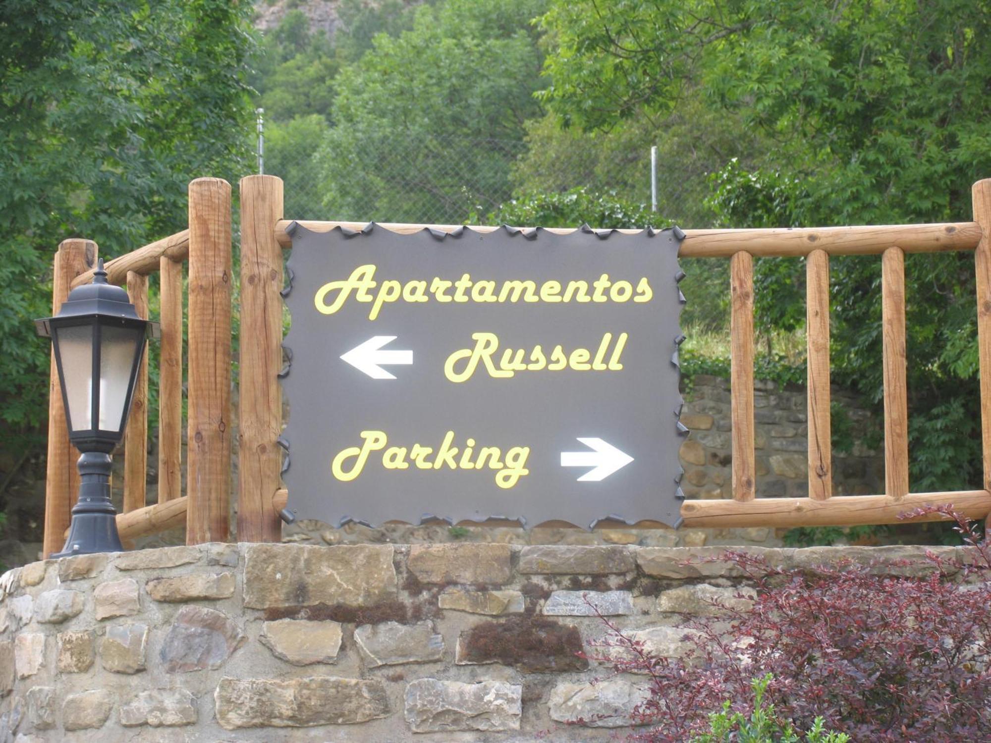 Russell Hotel&apartments