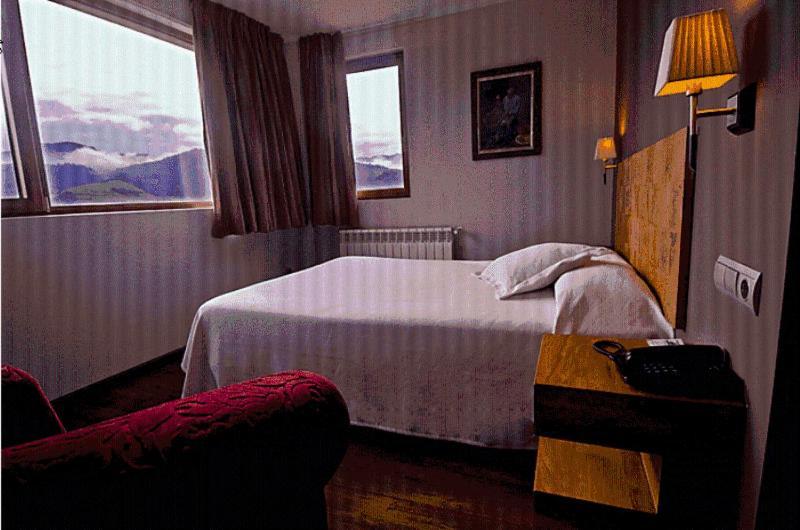 Hotel La Casona De Abamia