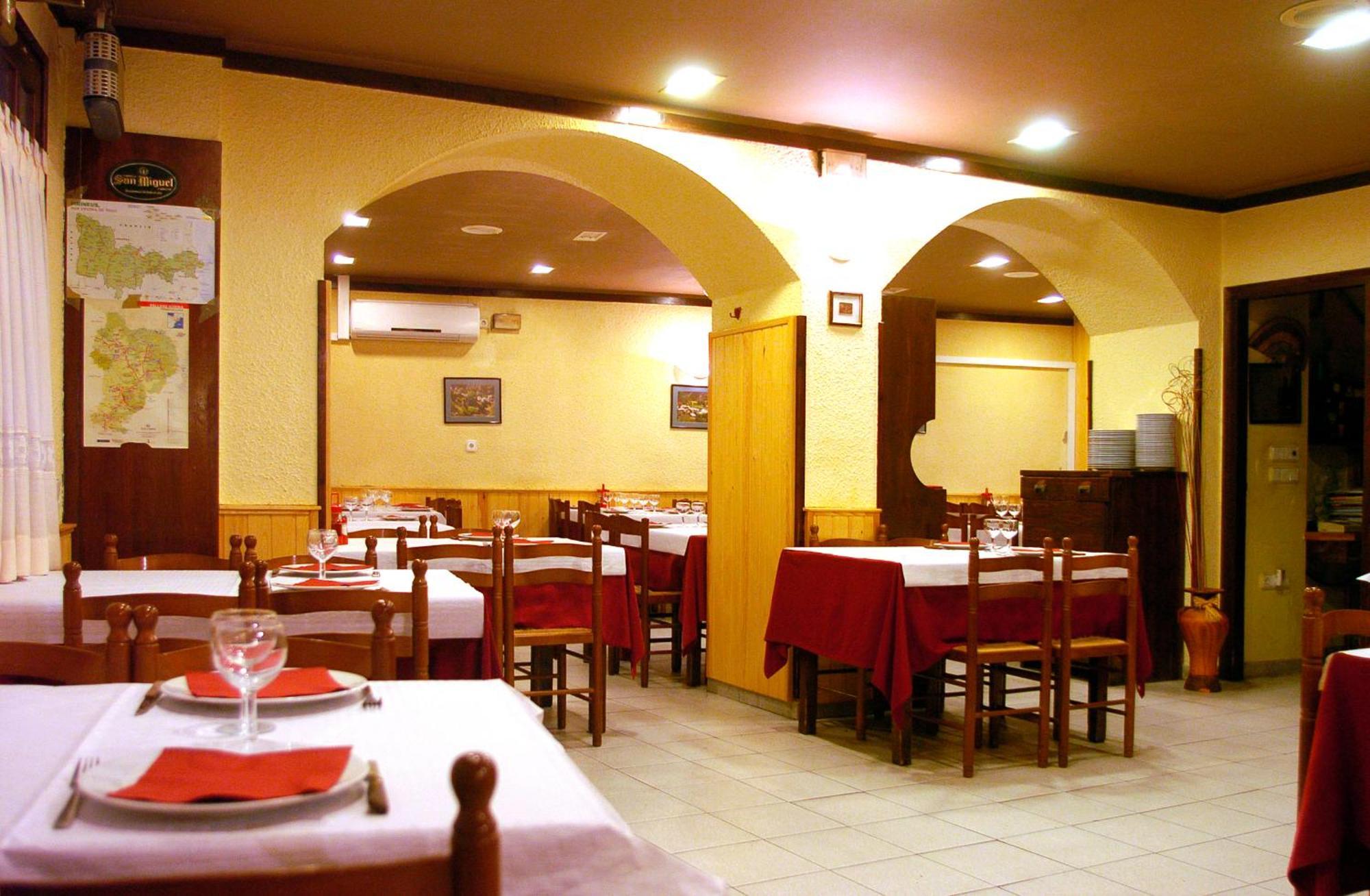 Hostal Les Collades Sort