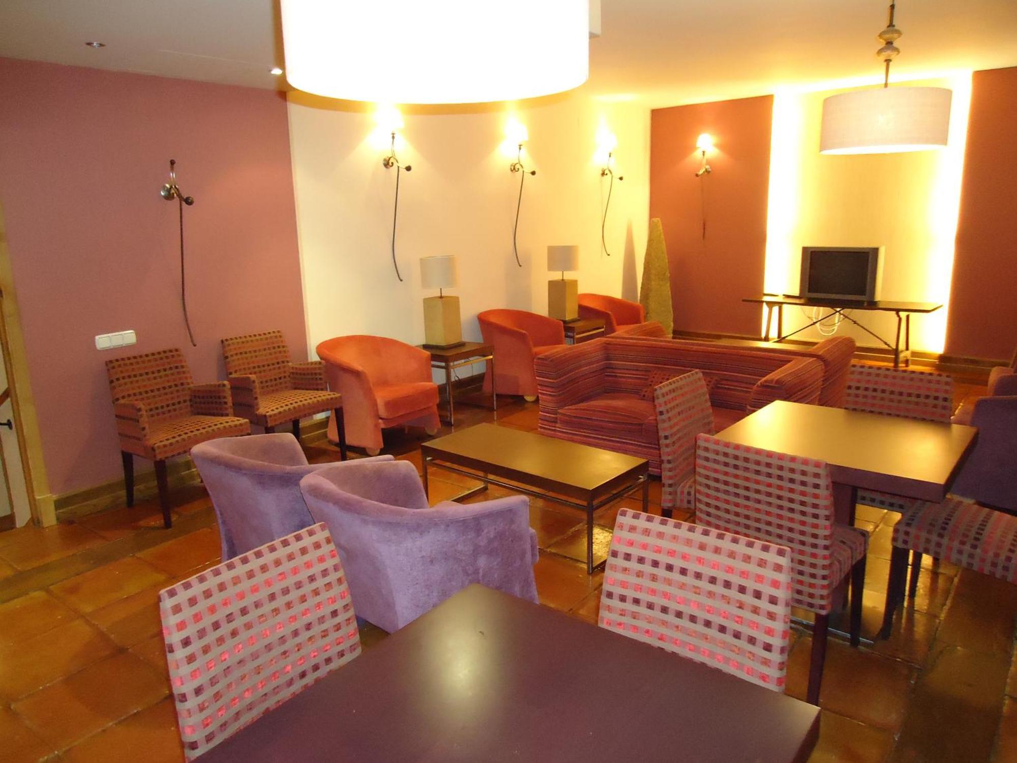 Hotel Monasterio De Leyre Yesa
