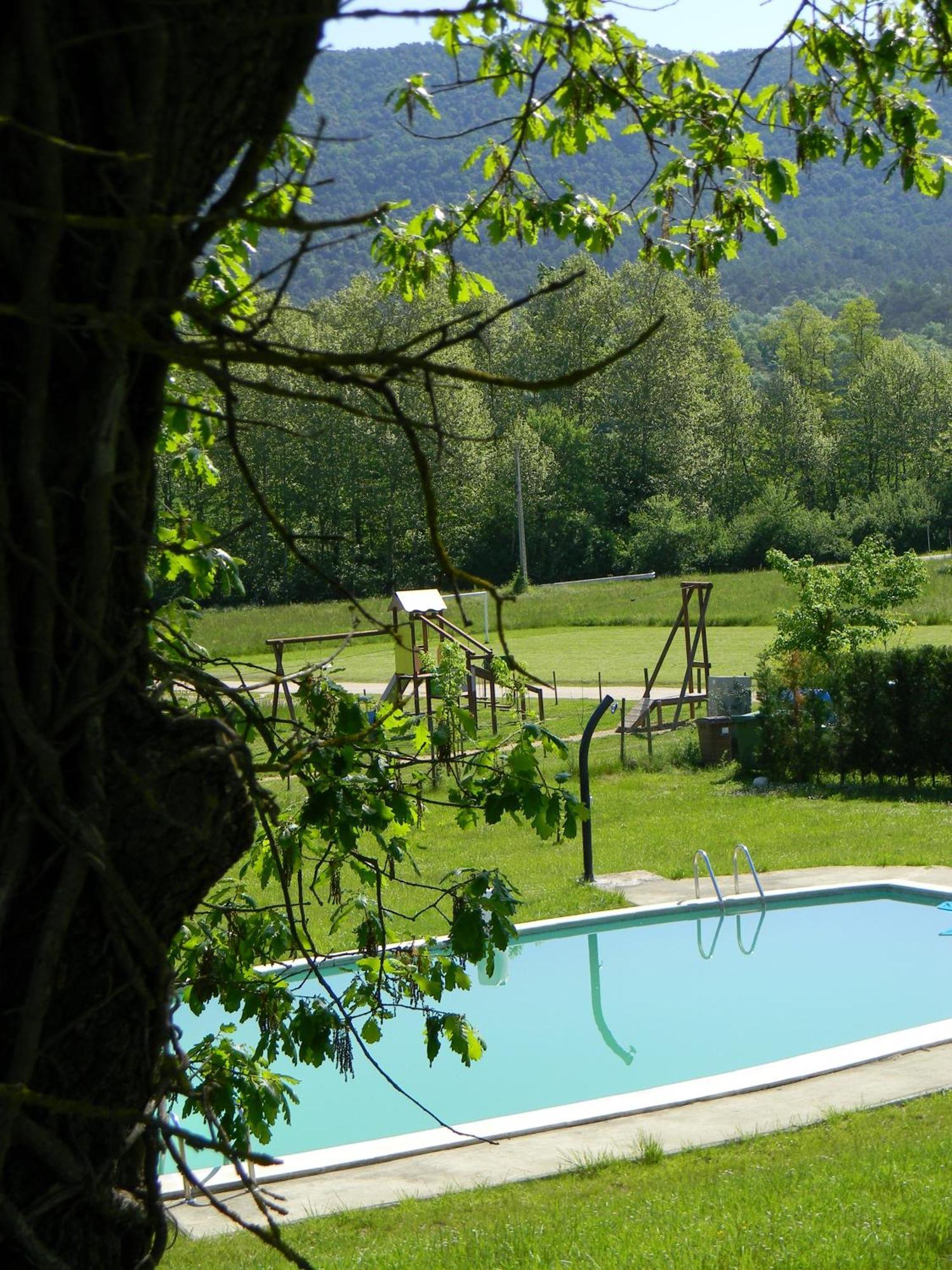 Camping-bungalow La Vall De Campmajor Campsite *