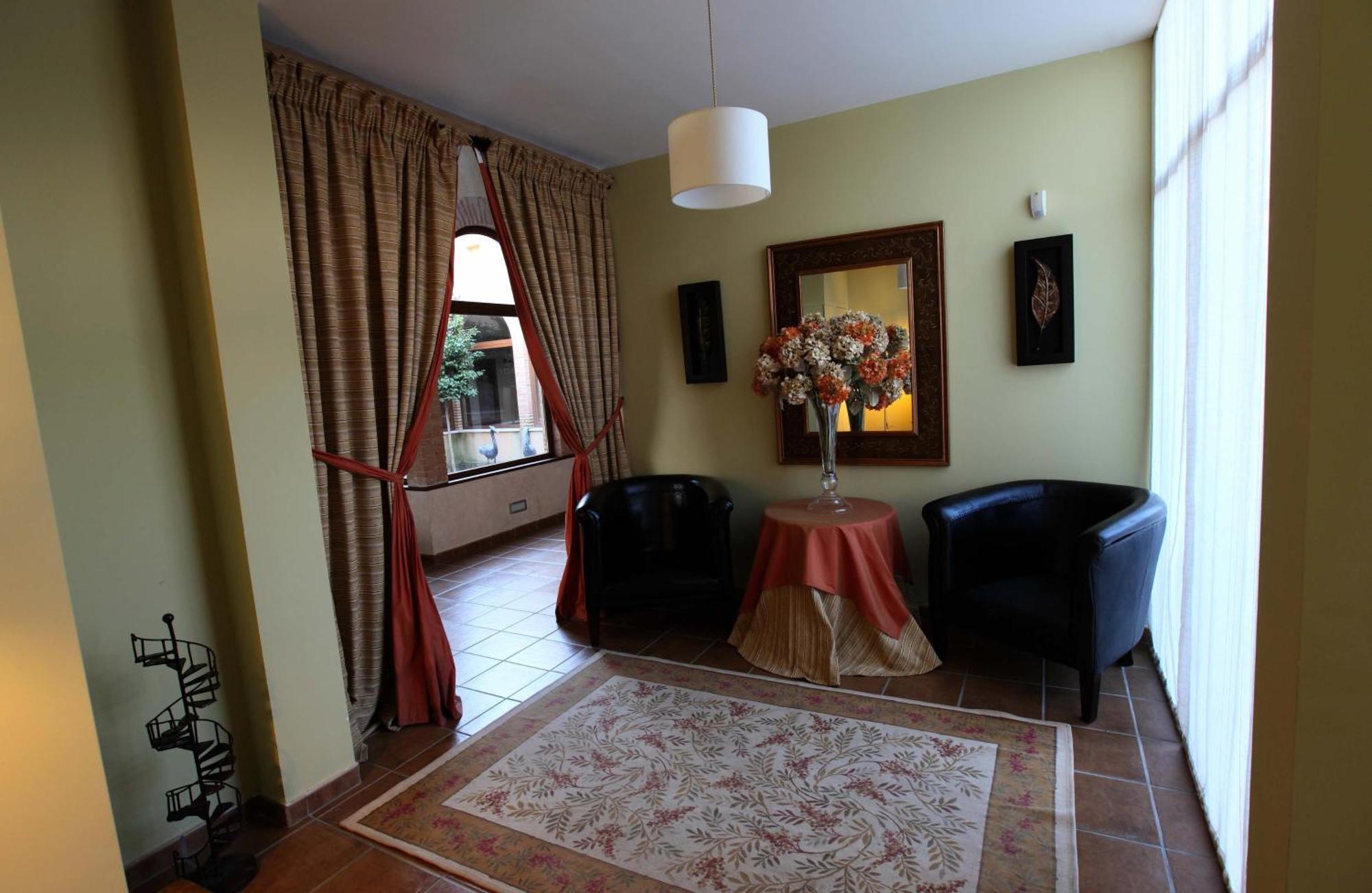 La Senda De Enebros Casa rural Higuera de las Dueñas