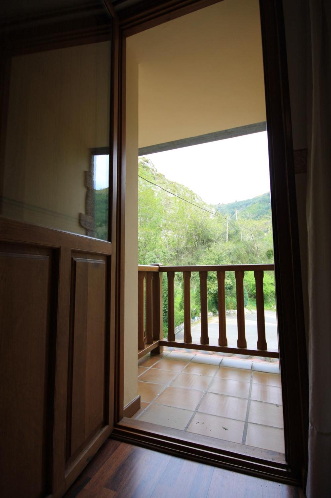 La Salmonera Hotel 2*