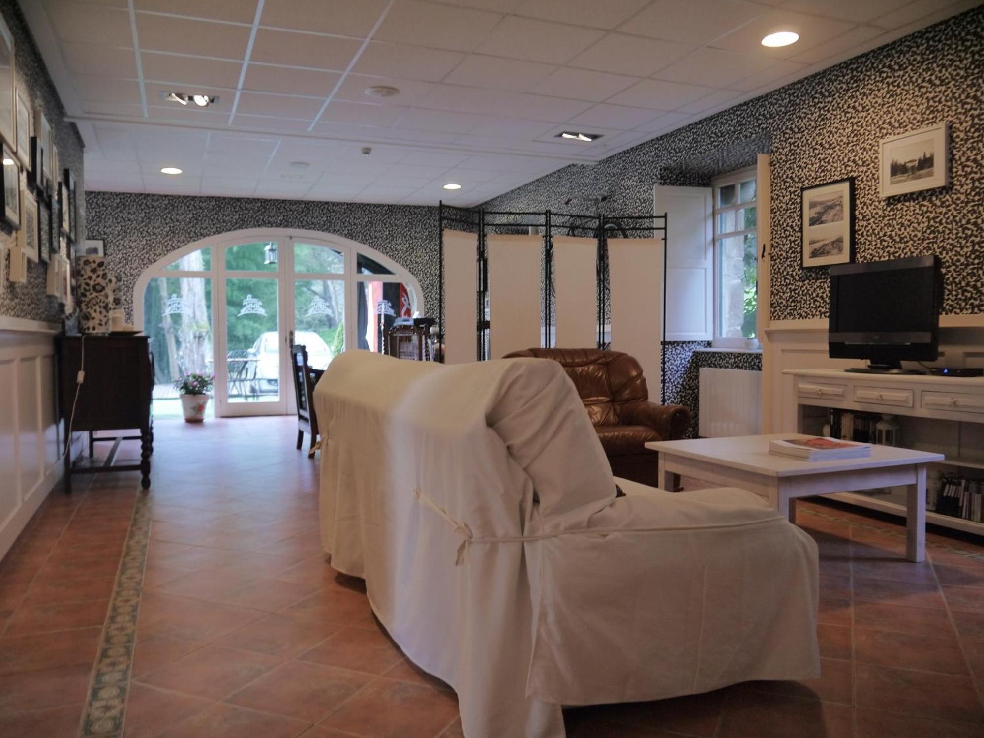 Hotel Rural Isasi