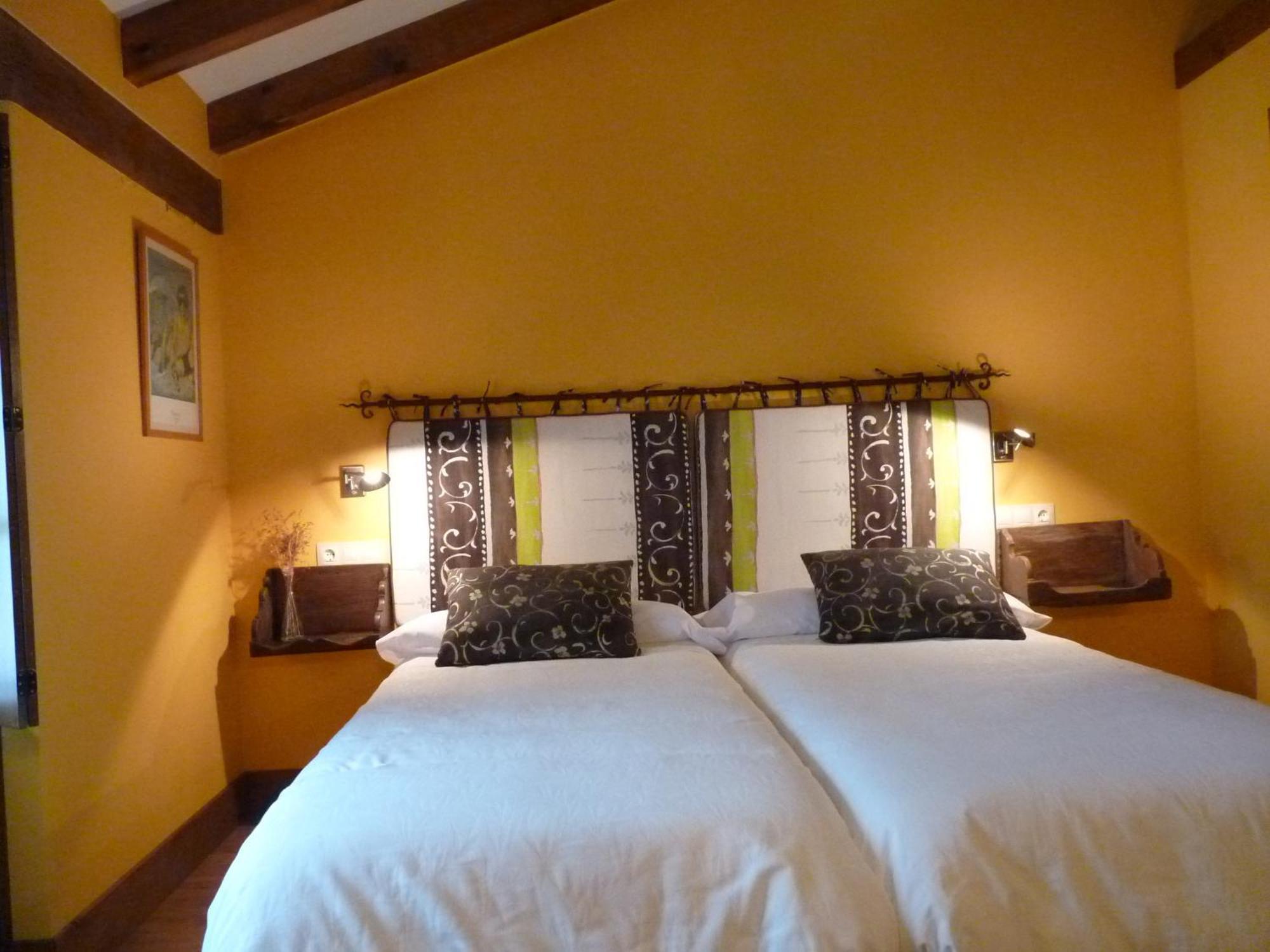Bed and breakfast Riegos 3*