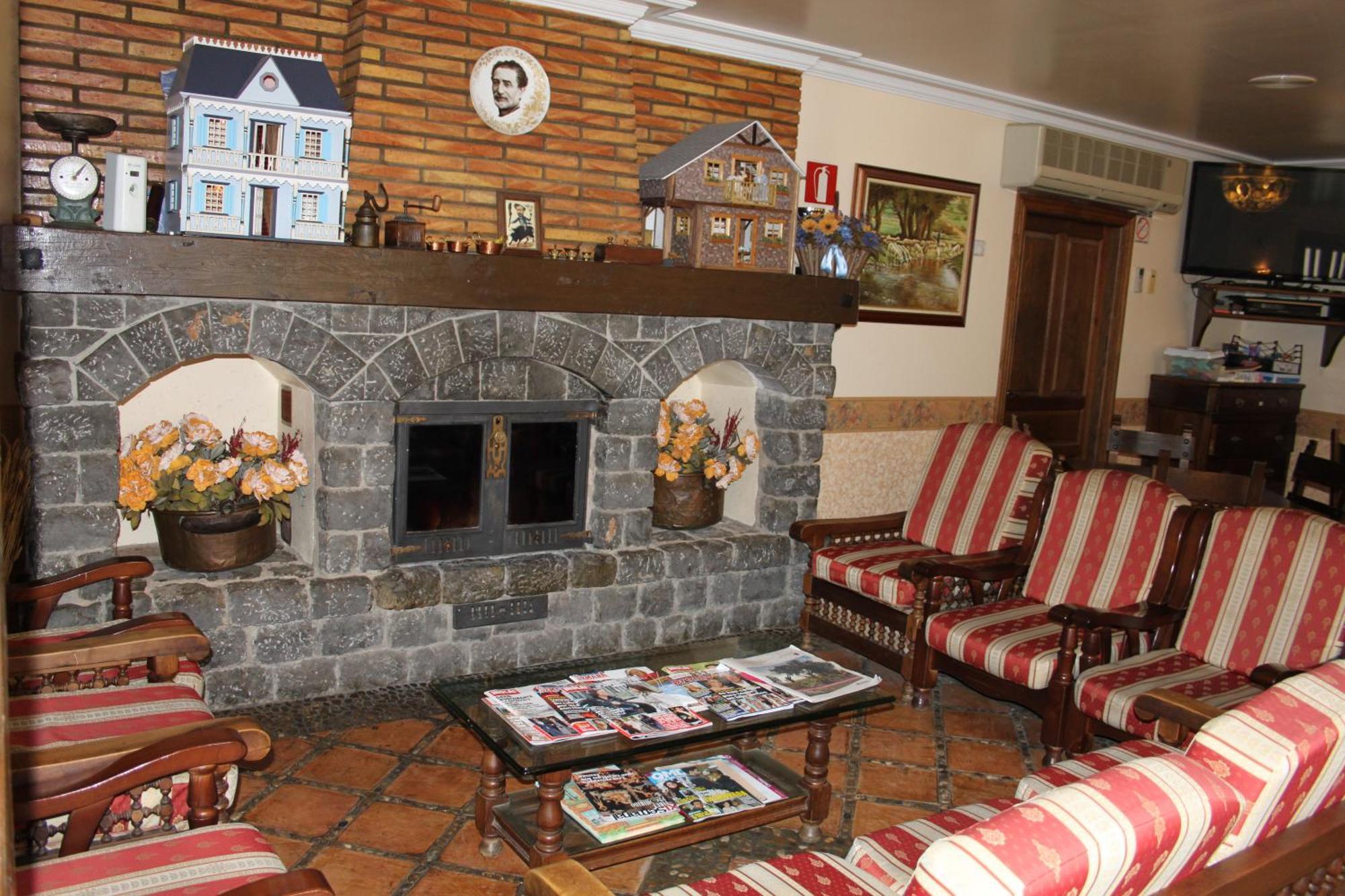 Hospederia Sagasta Guest house 2*