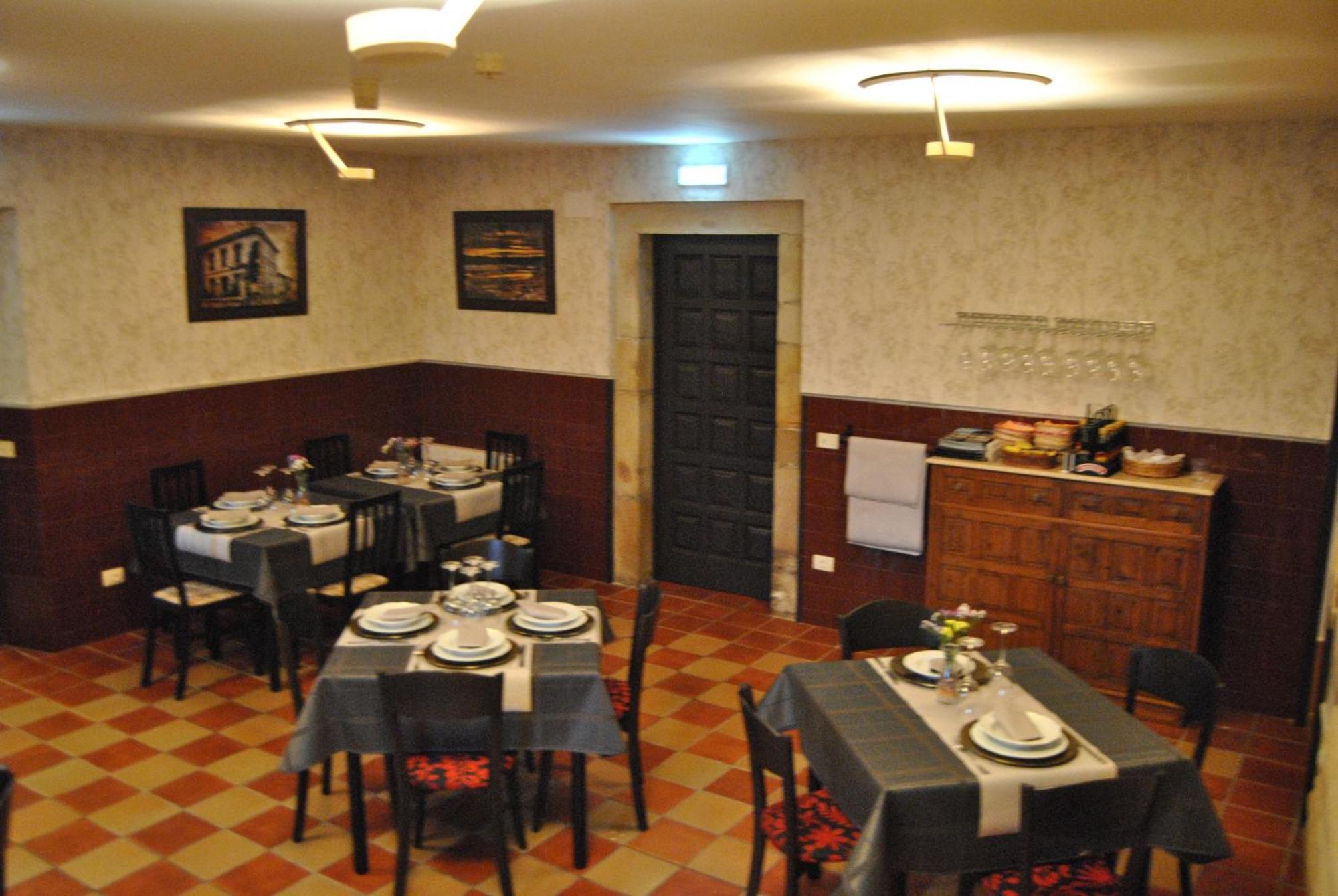 Palacio De Vallados Hotel
