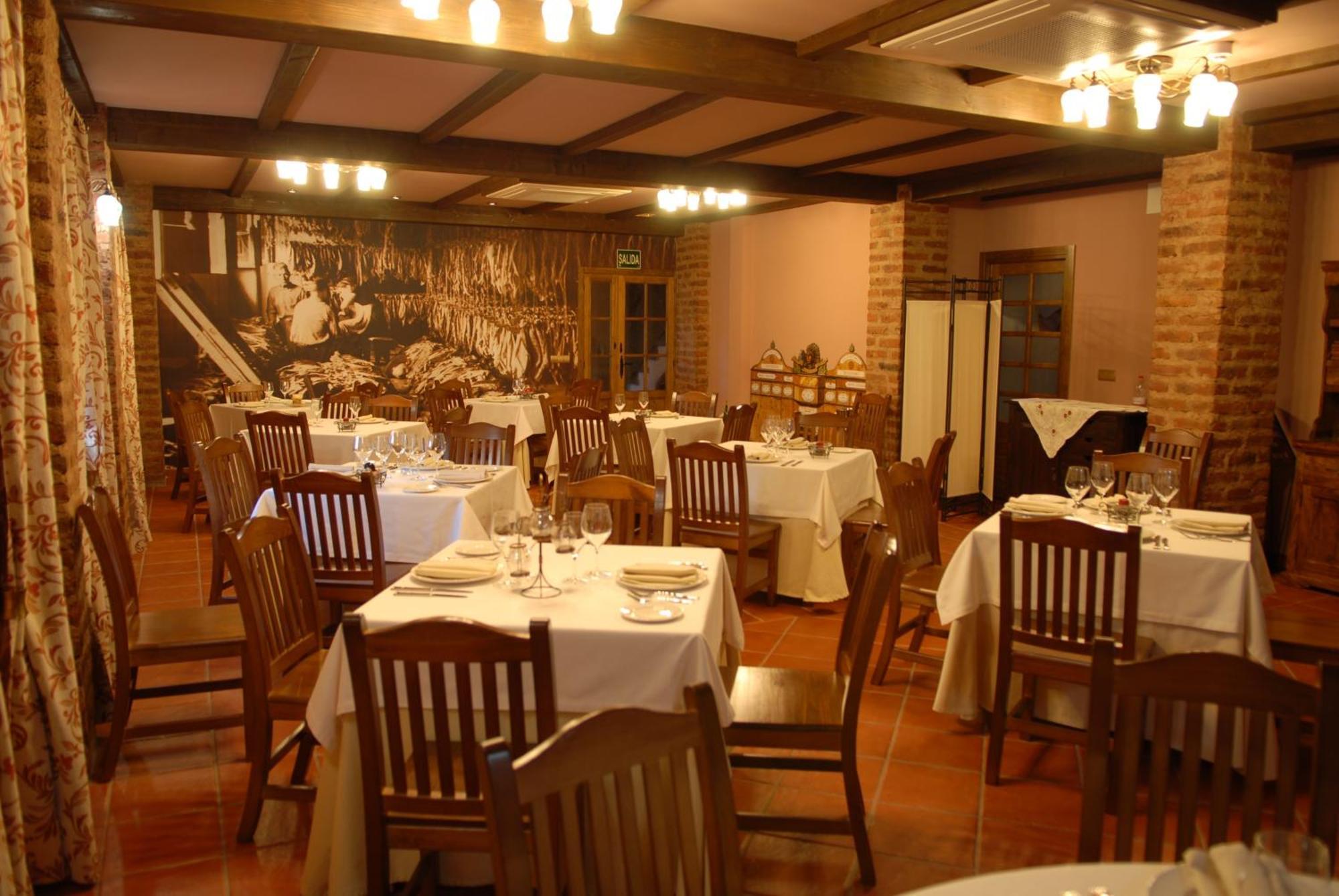 Rural Robles Country house *