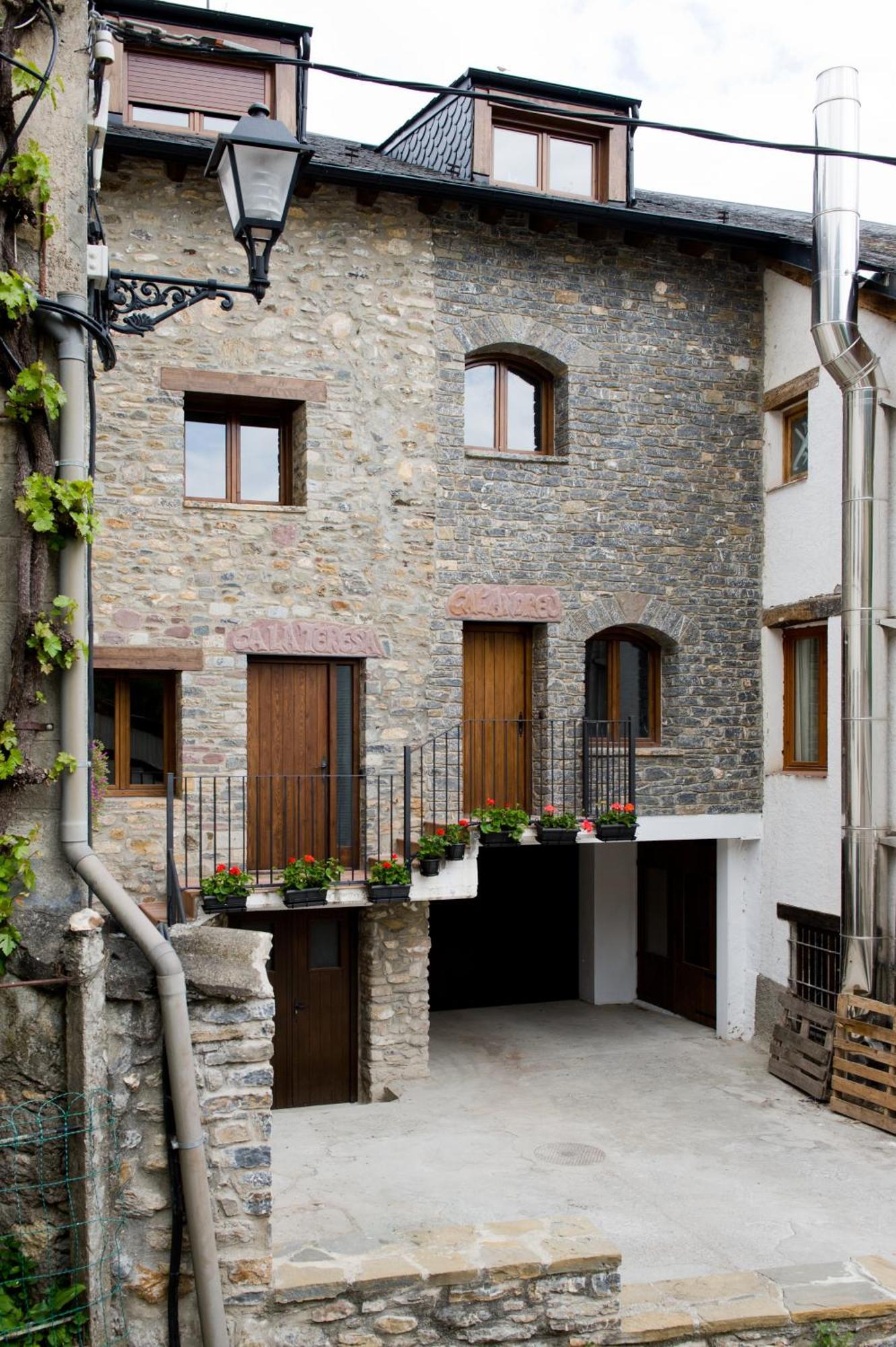 Ca L'andreu I Ca La Teresa Ribera de Montardit