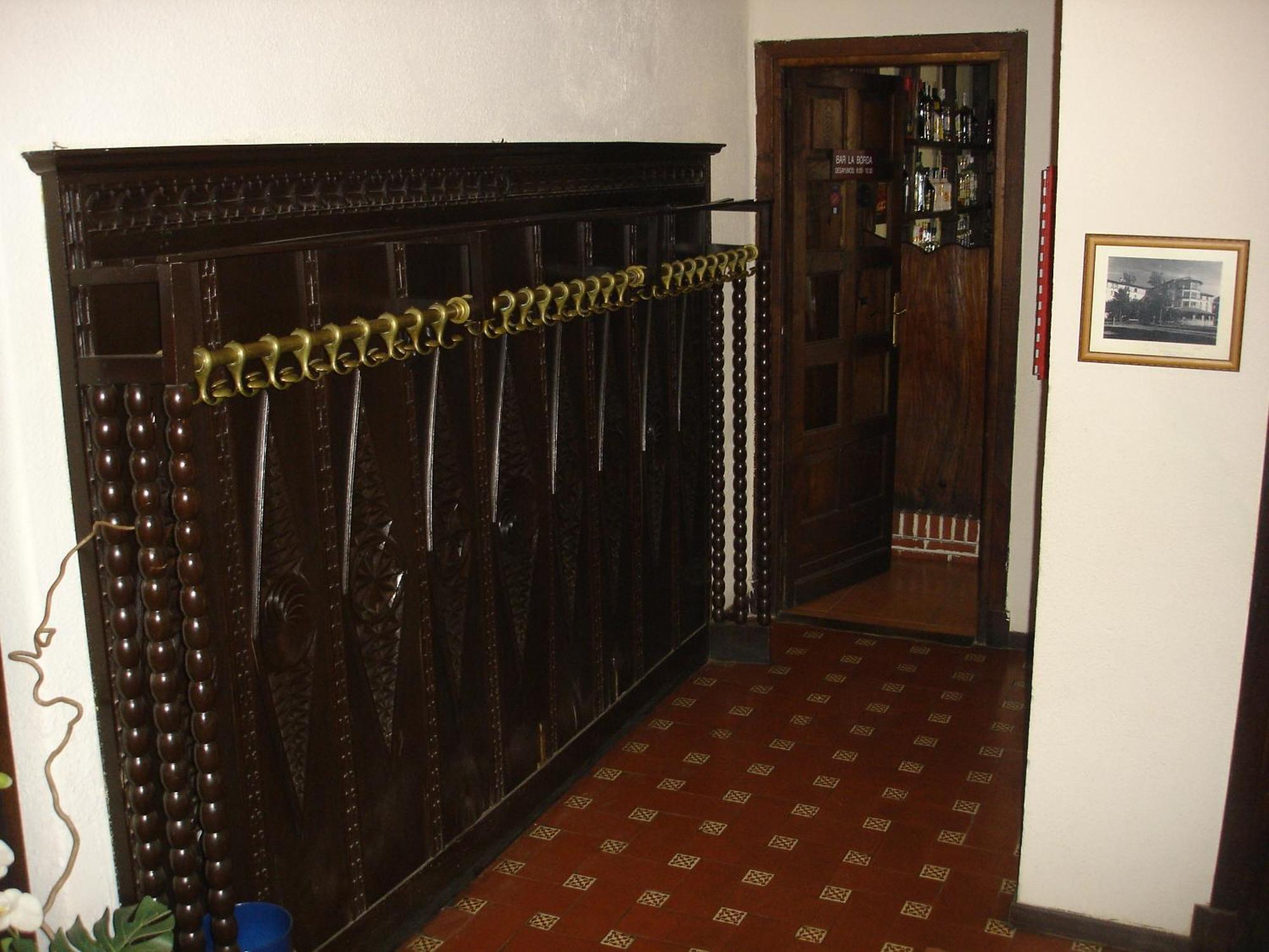 Guest house Ayestaran Ii