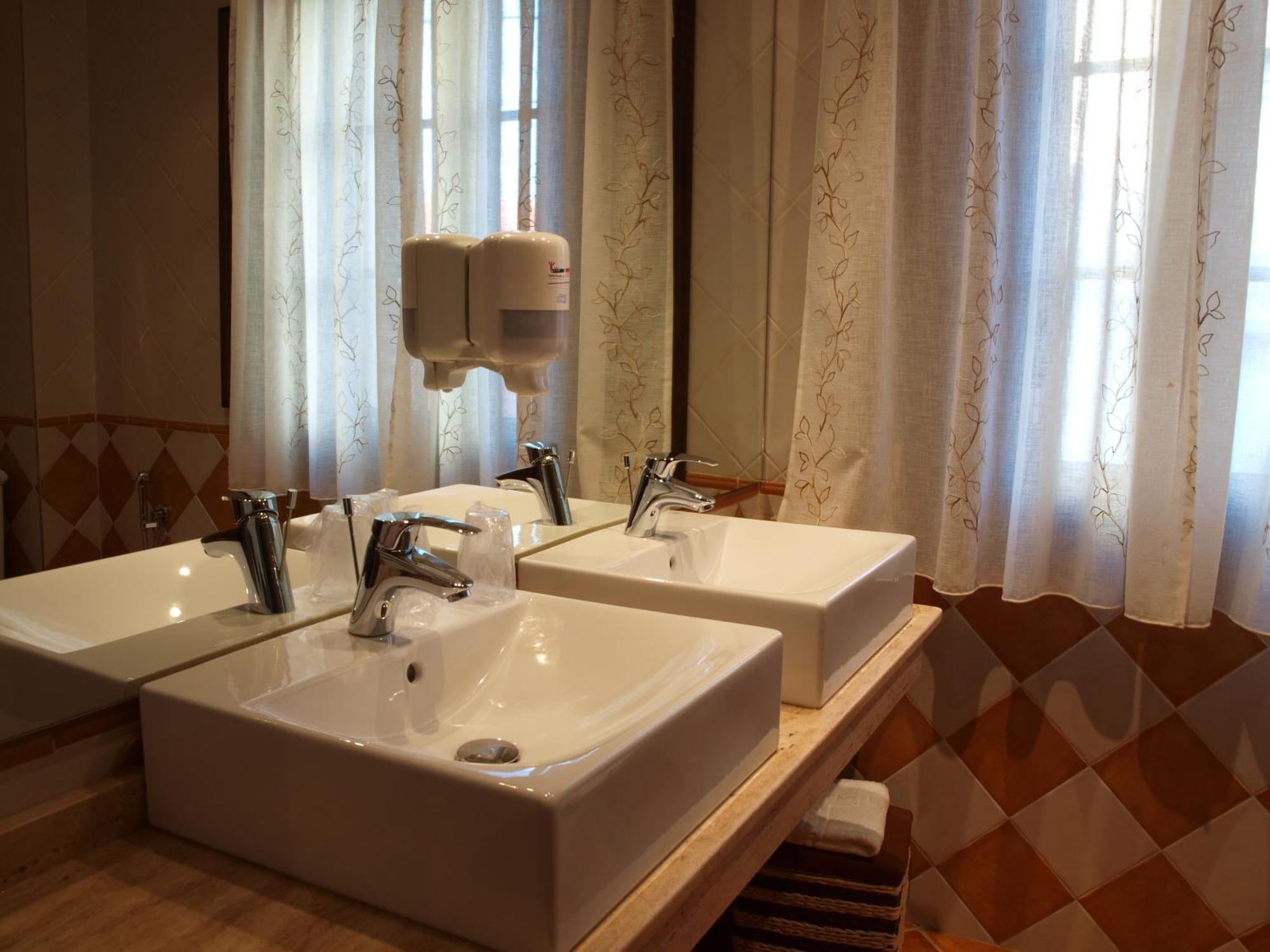 Hotel Marouco