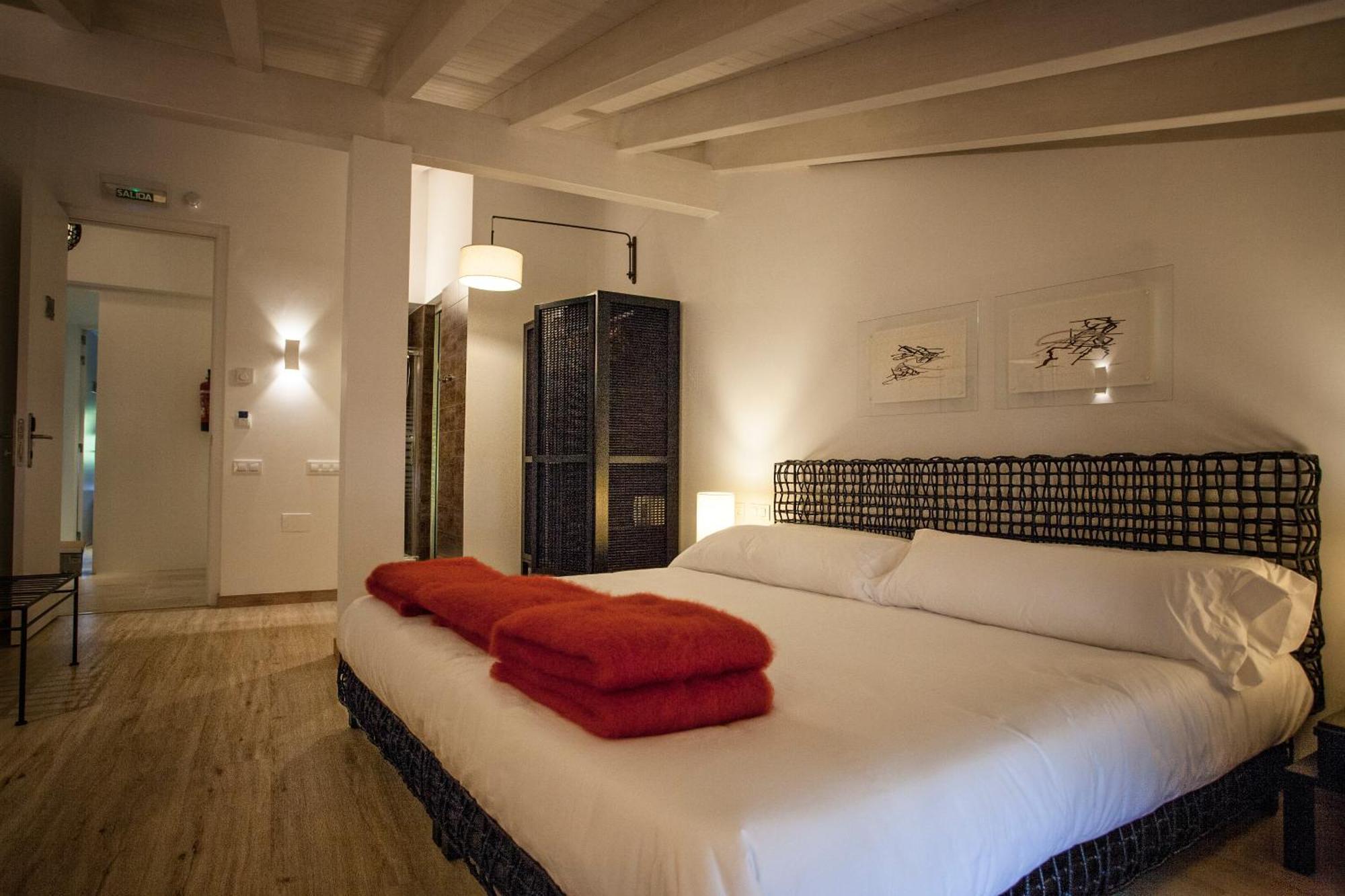Pura Vida Hotel Valganon