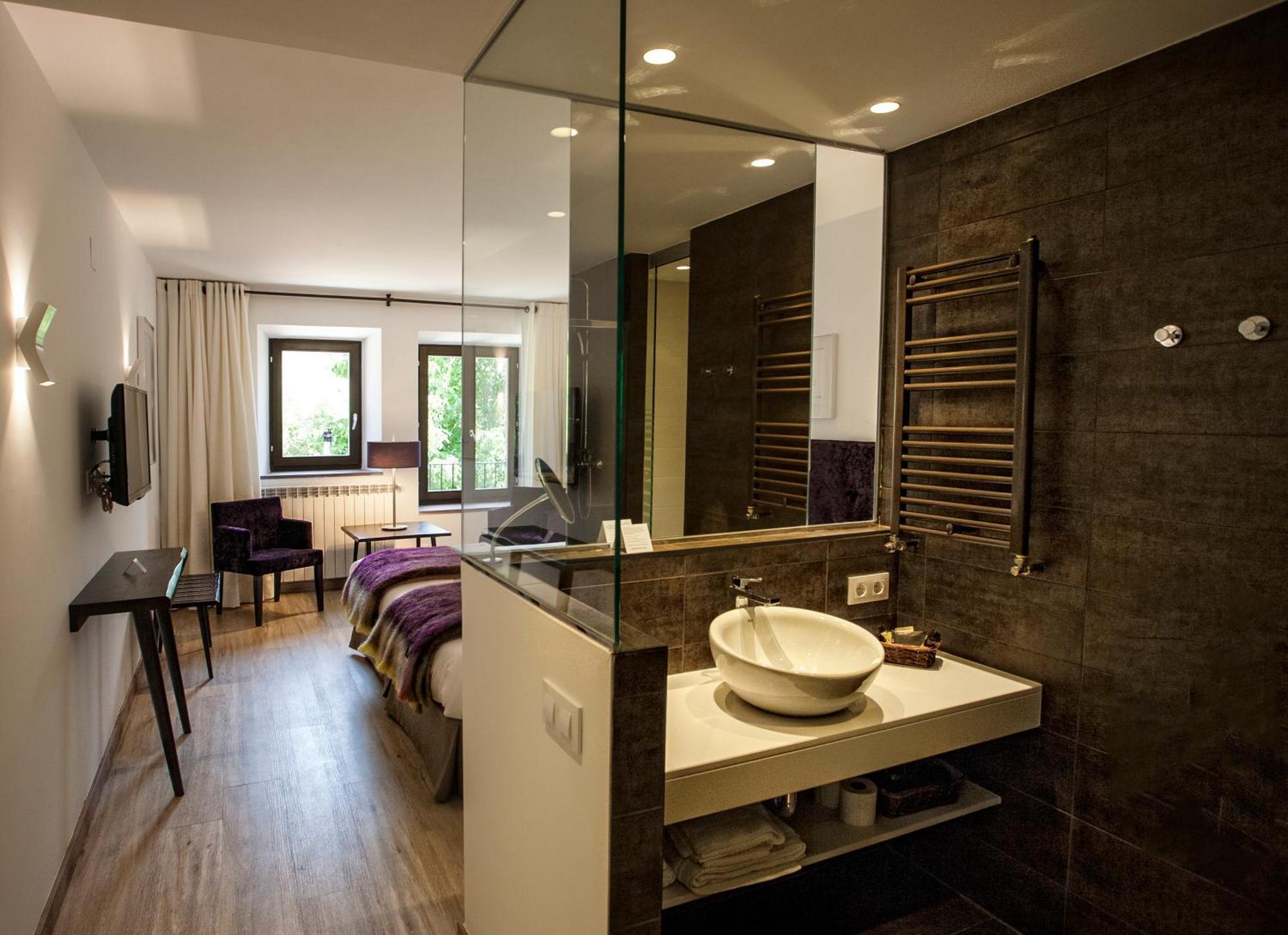 Hotel Pura Vida 3*