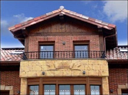 La Campanilla Pensión 2*