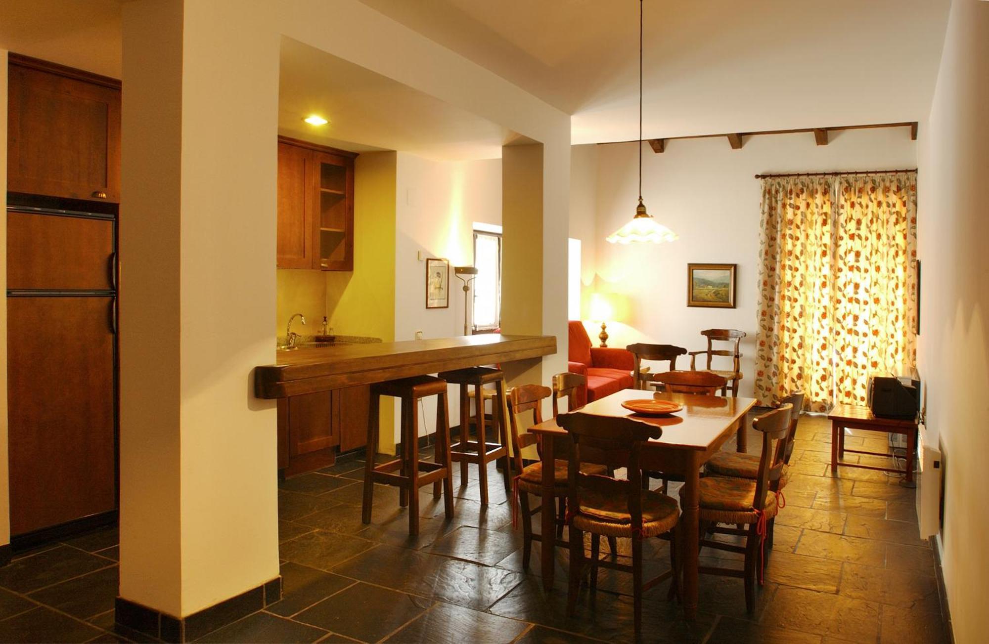 Linsoles Apartamento *
