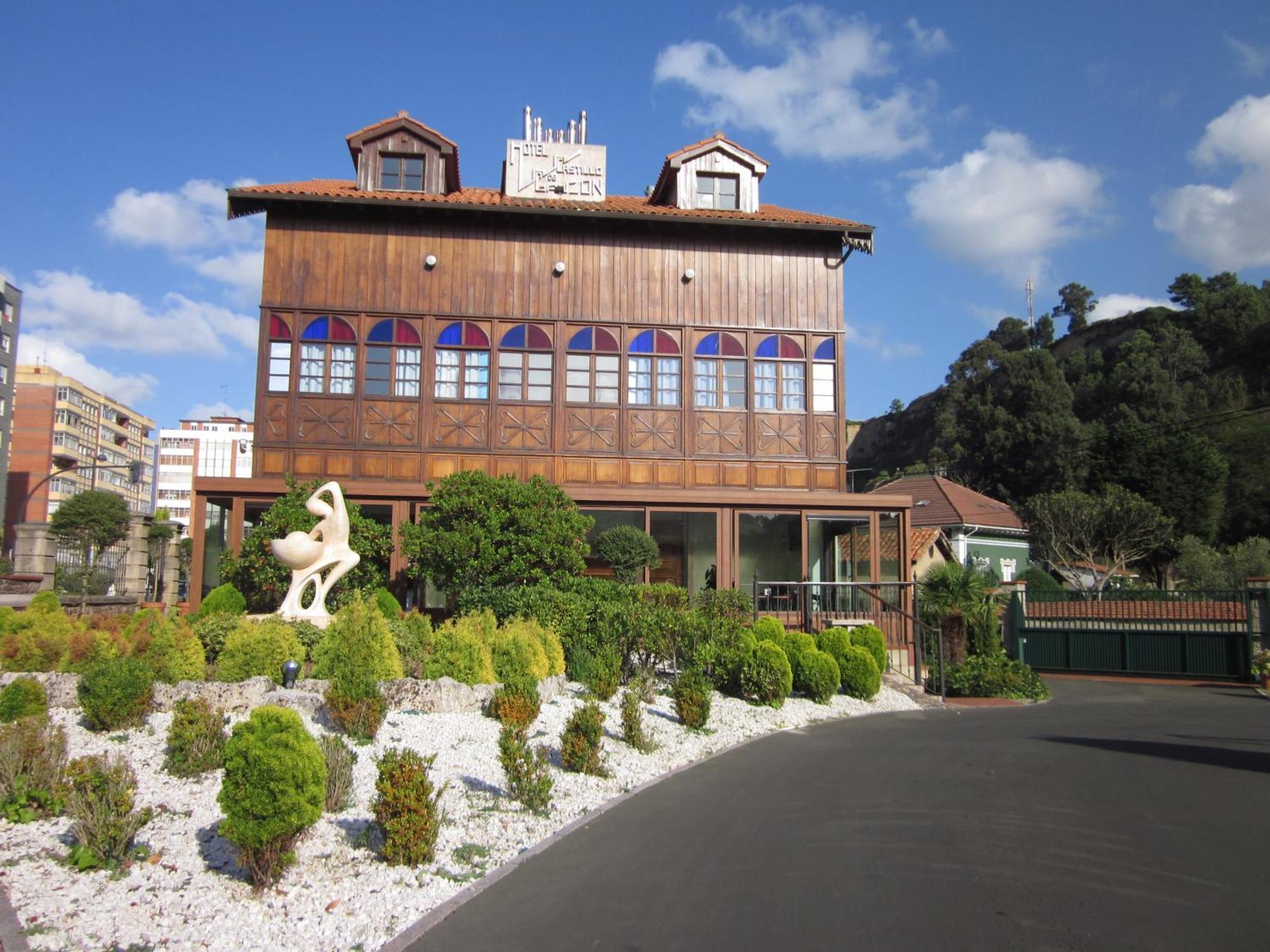 Hotel Castillo De Gauzón 3*