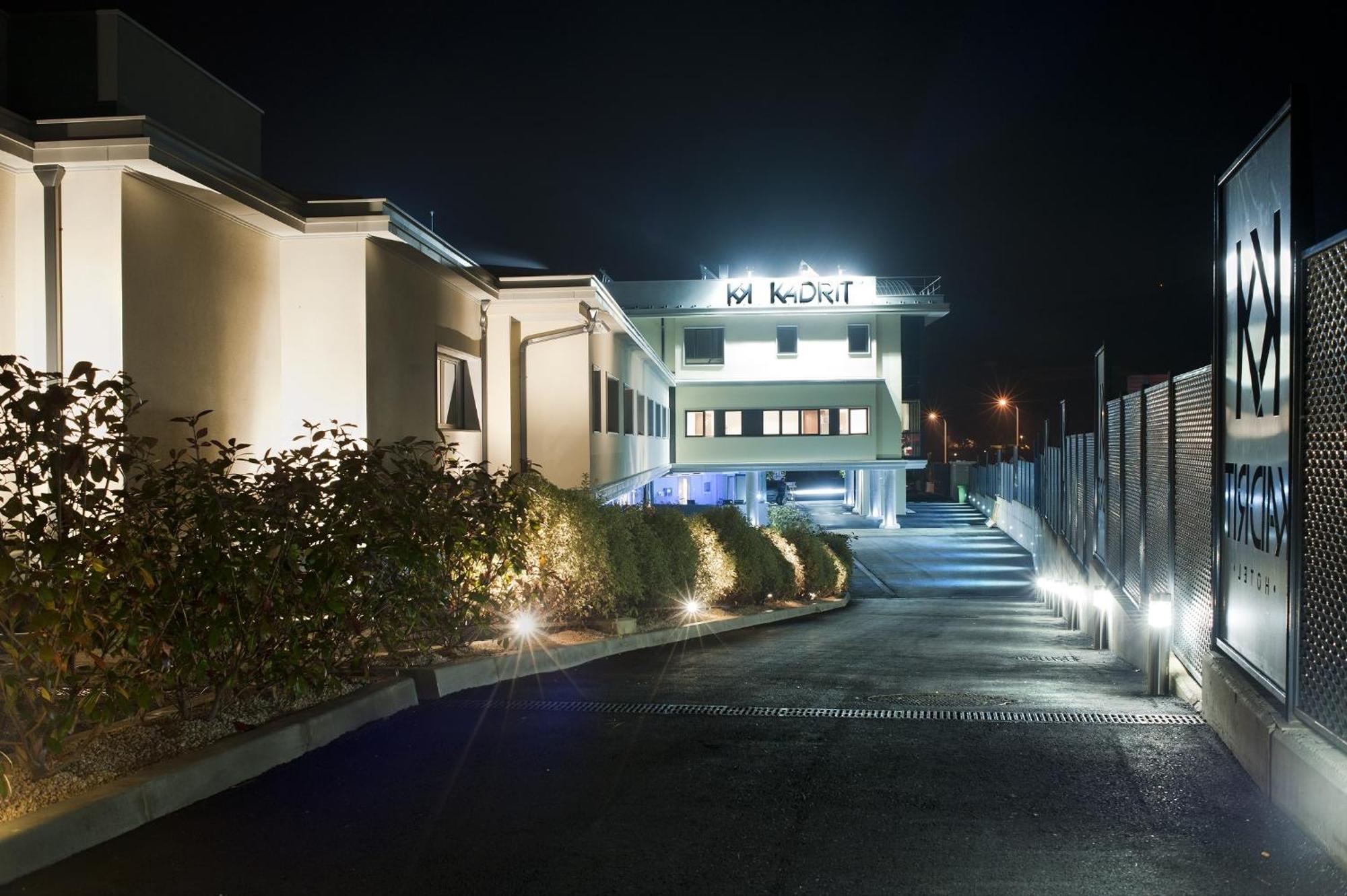 Hotel Kadrit 4*