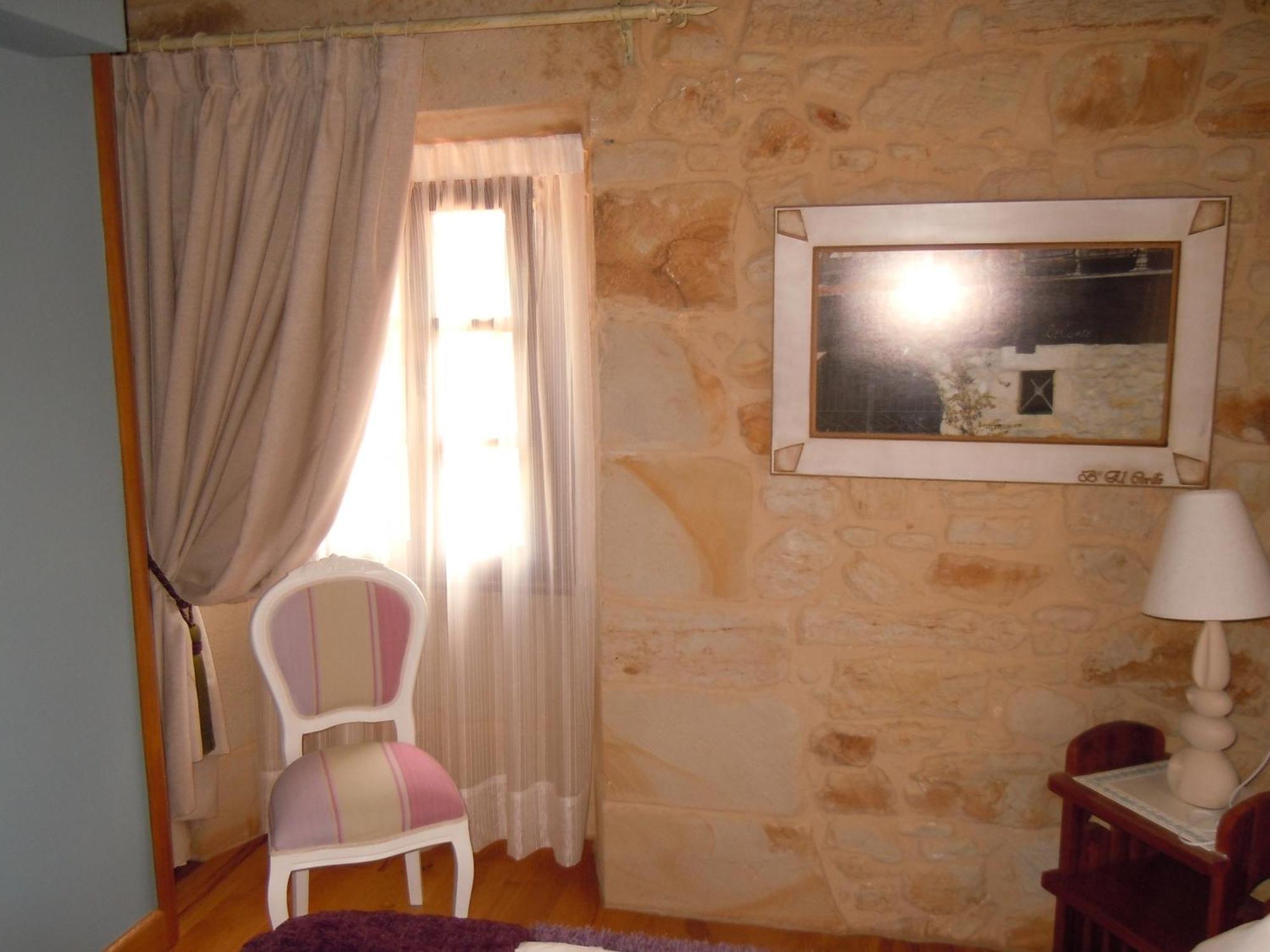 Guest house La Torre De Isla & Beranga