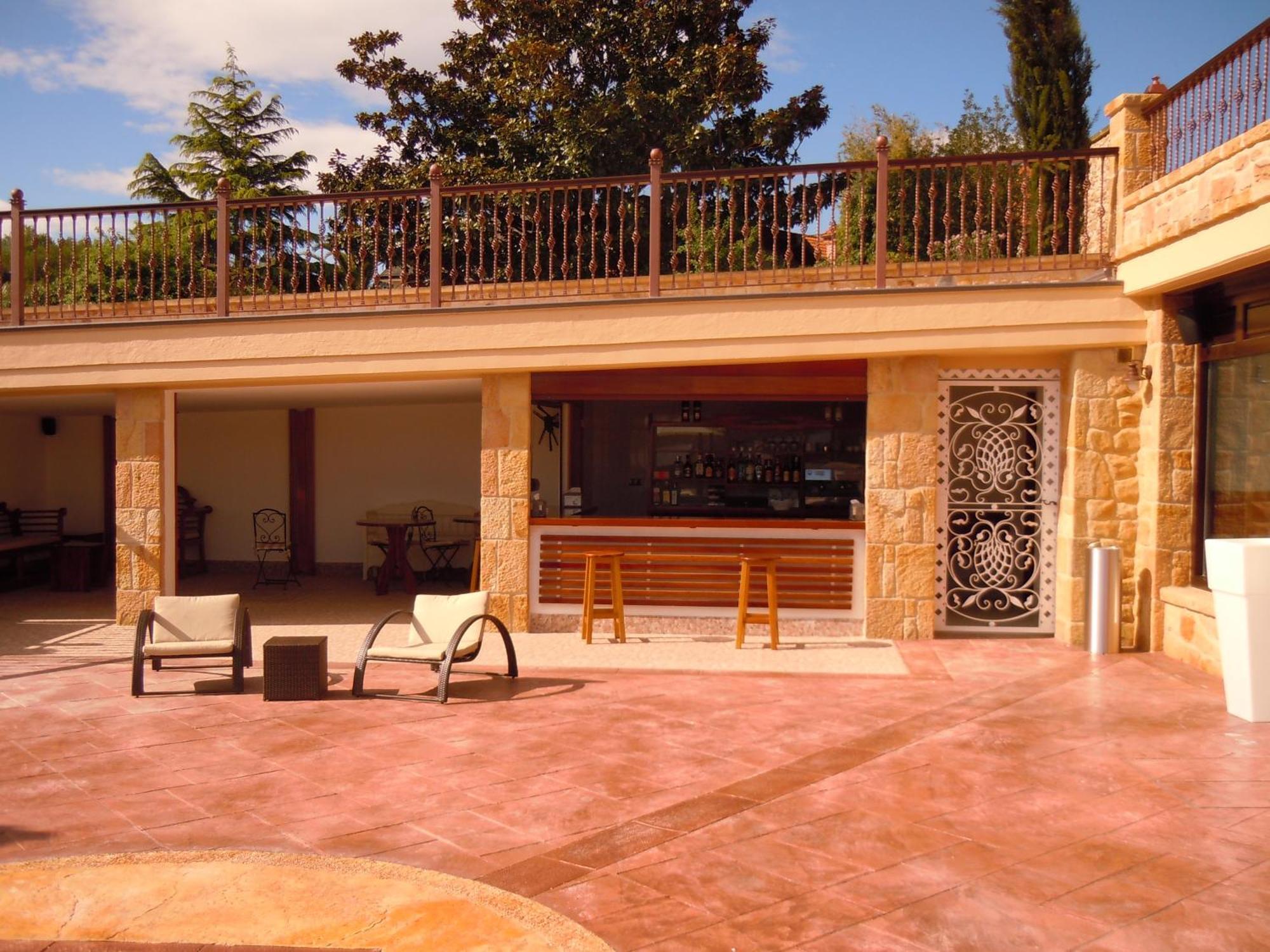 La Torre De Isla & Guest house 3*