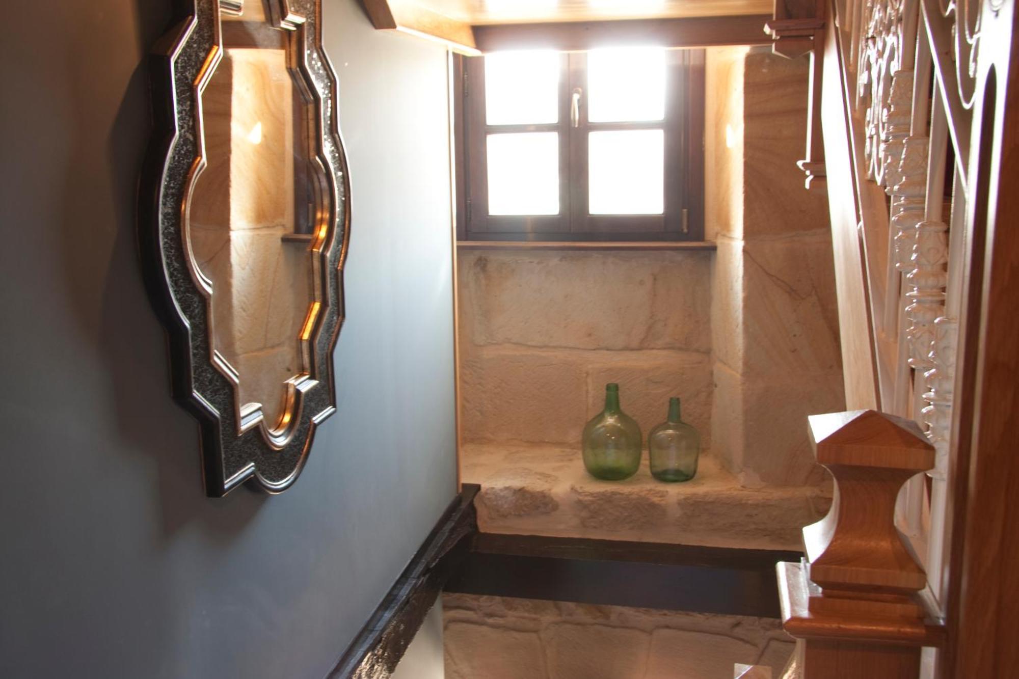 Guest house La Torre De Isla & 3*
