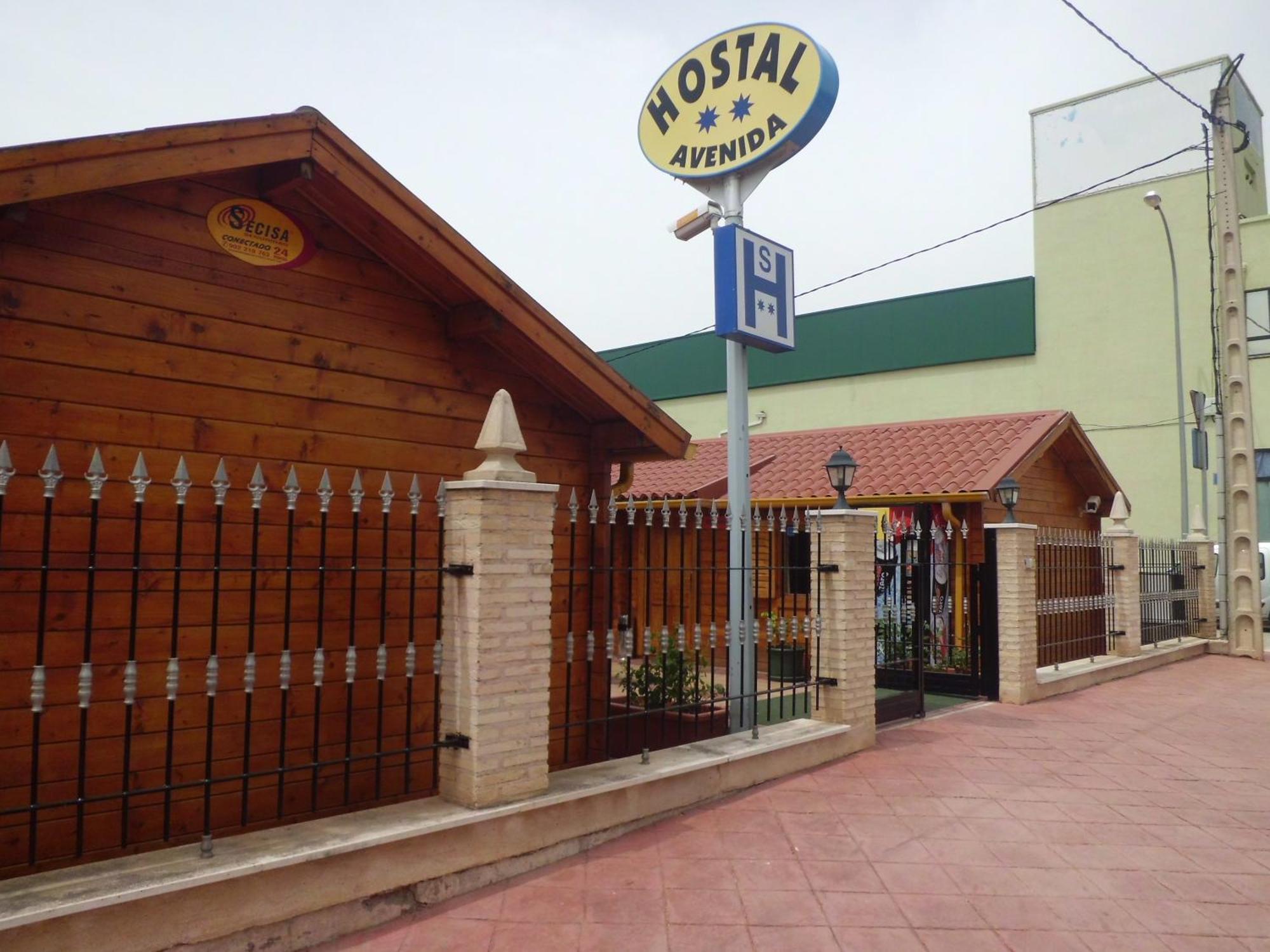 Guest house Gran Avenida 2*