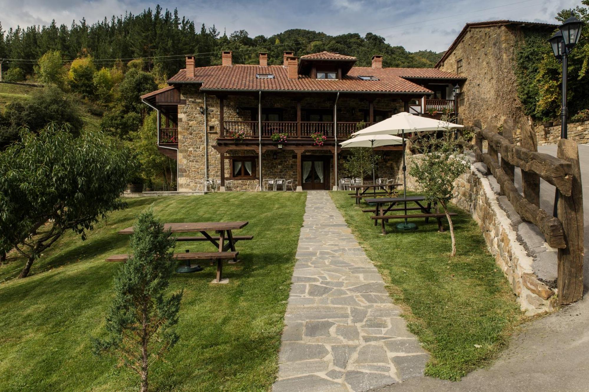 La Dobra De Liebana Apartamento