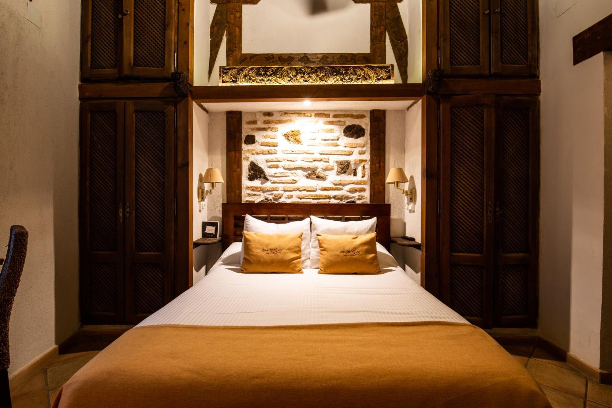 Entre Dos Aguas Boutique Hotel Toledo
