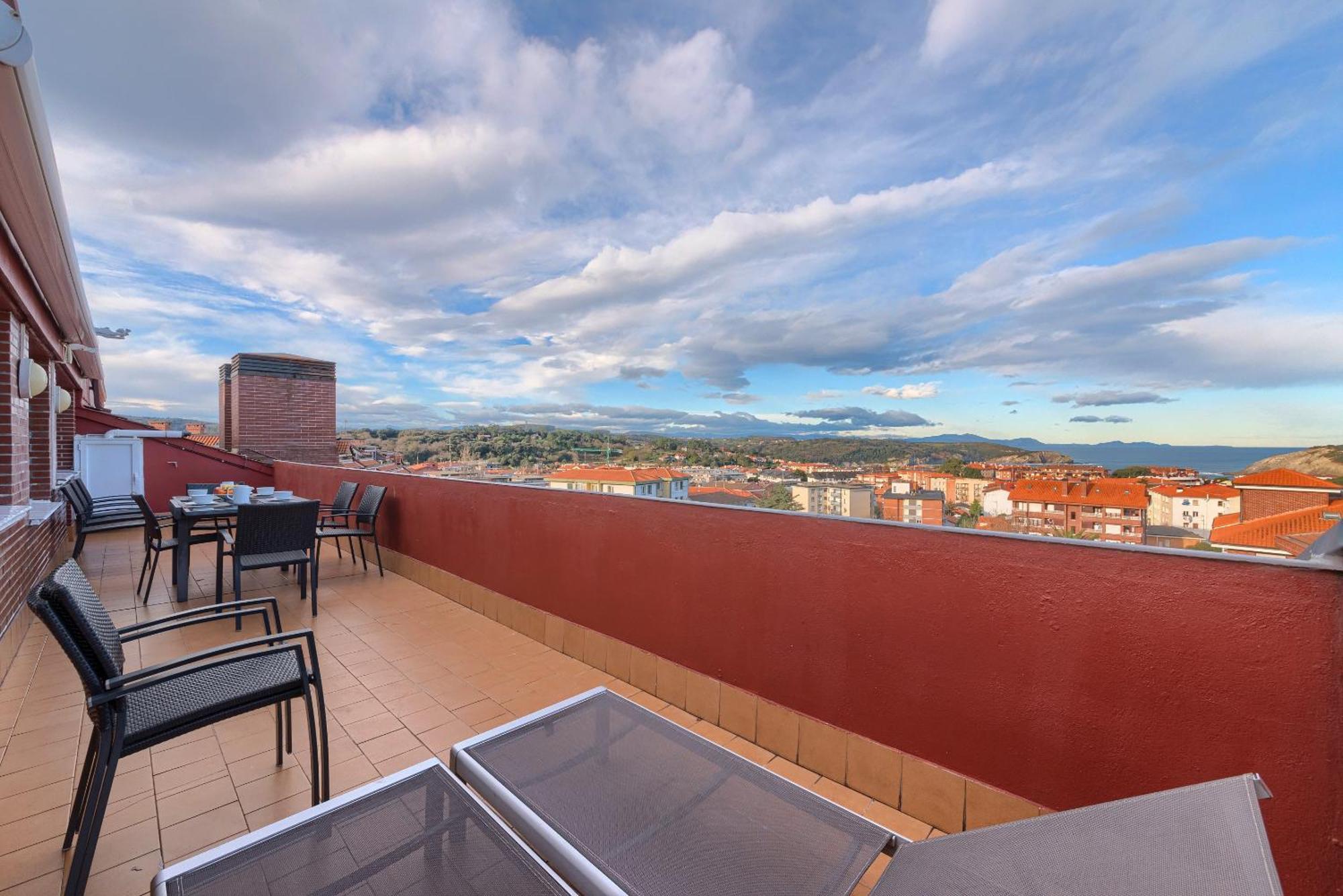 ático Con 2 Terrazas, 25m2 Cada By Urban Hosts * Gorliz