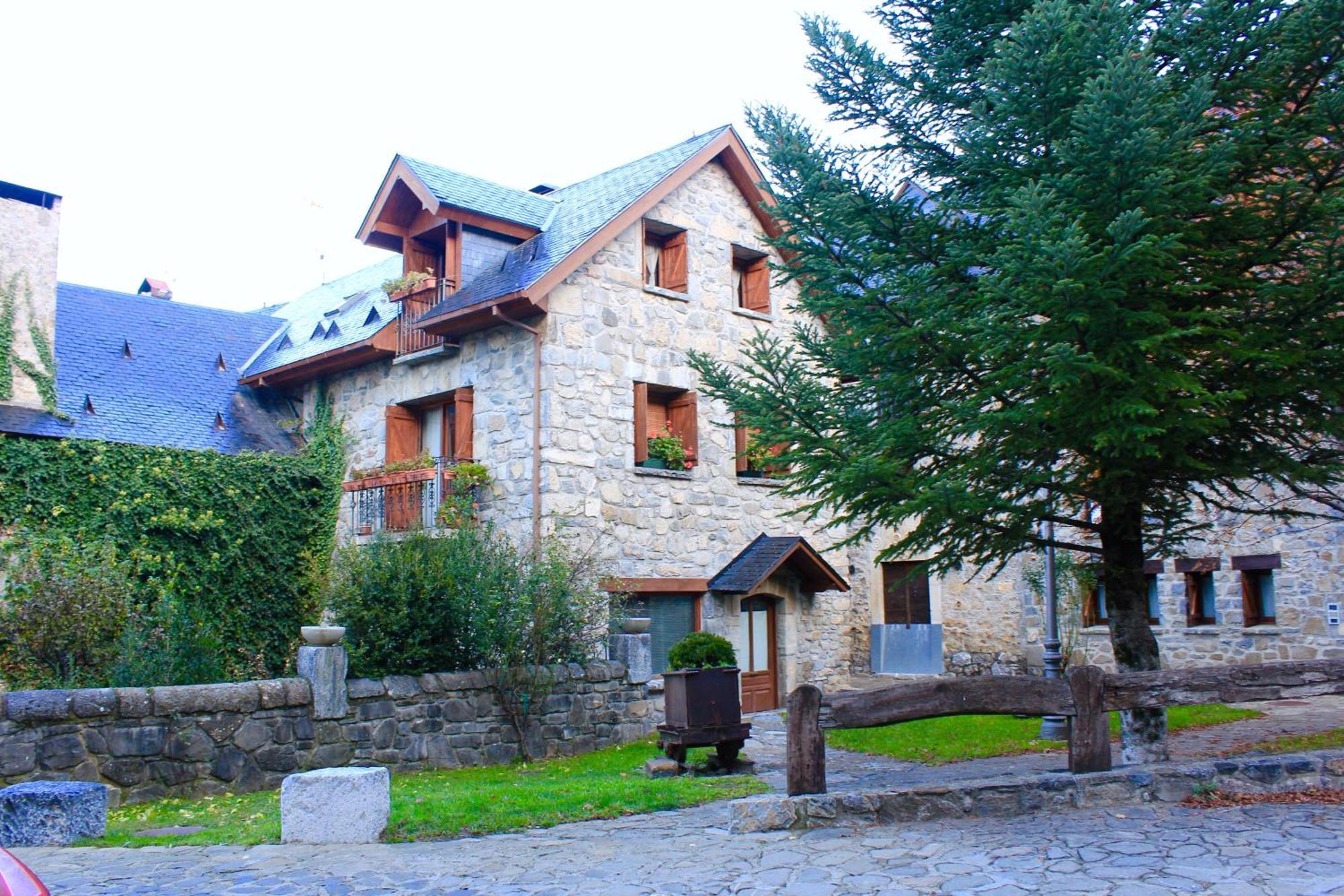 Casa Mendiluce * El Pueyo de Jaca