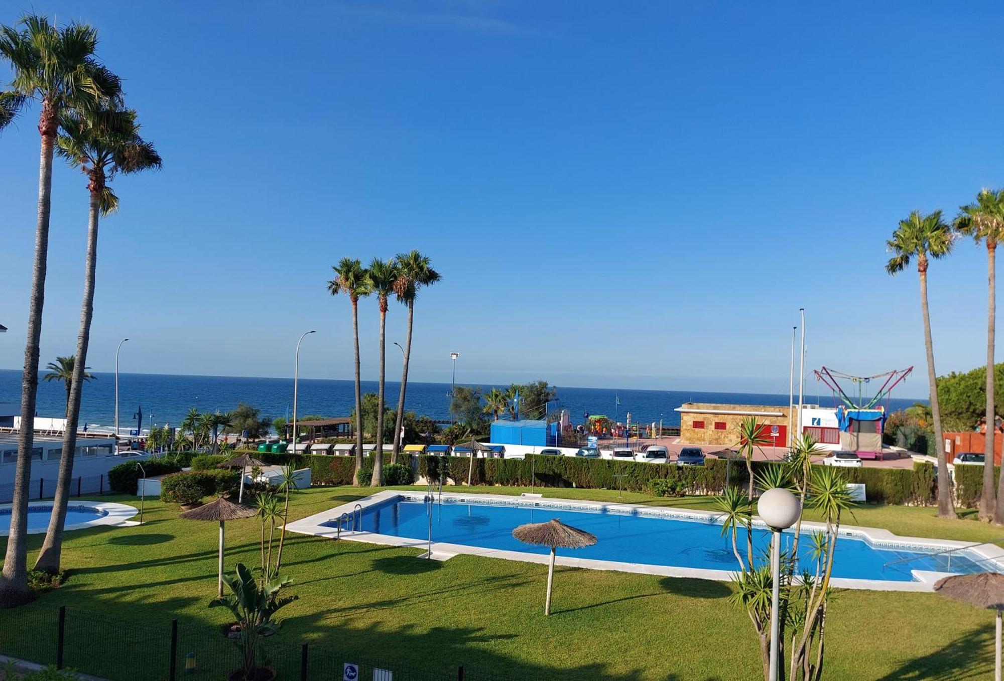 Apartamento Precioso En Primera Línea De Playa De La Barrosa