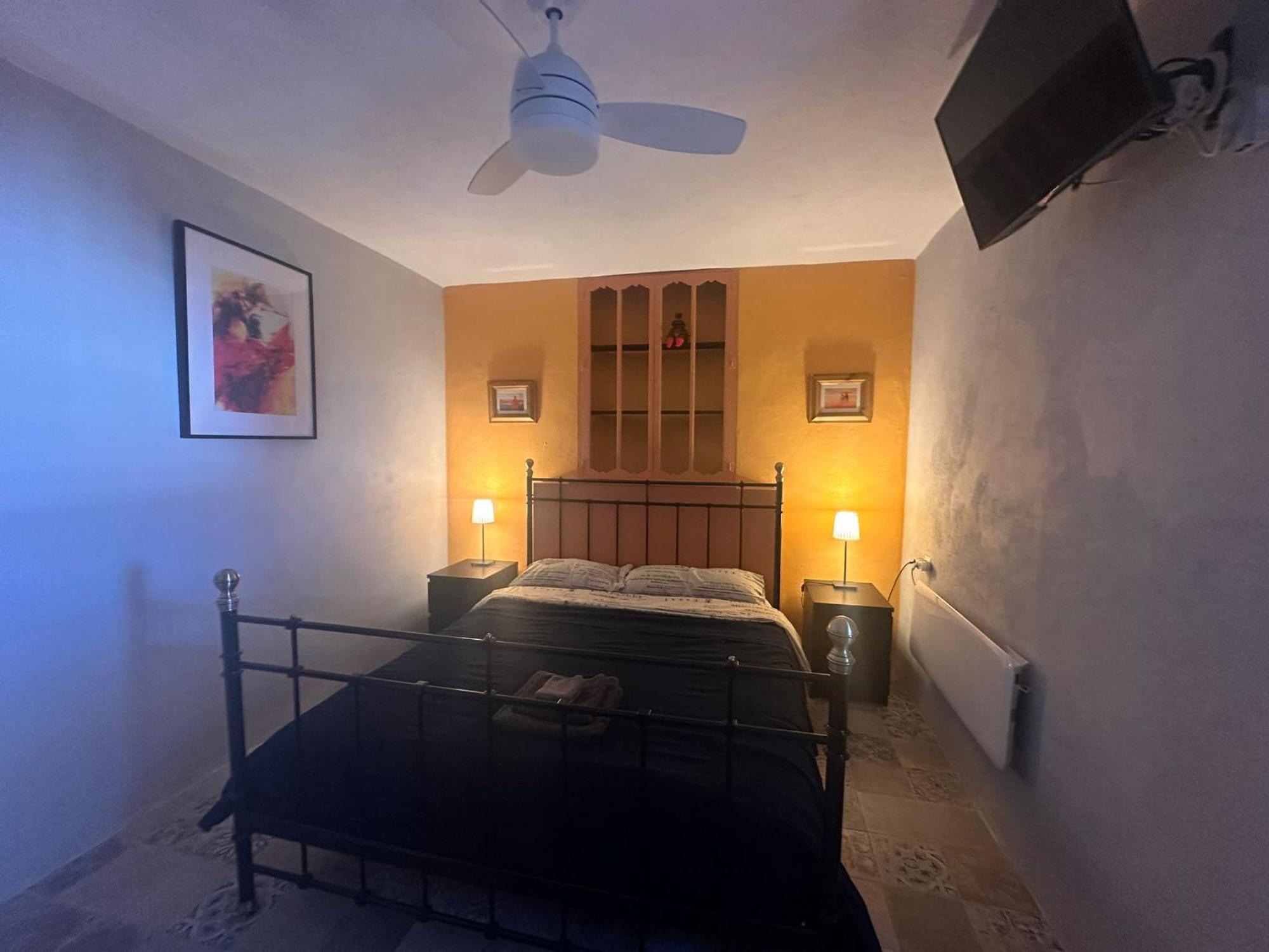 Lujos Bed and breakfast Oria