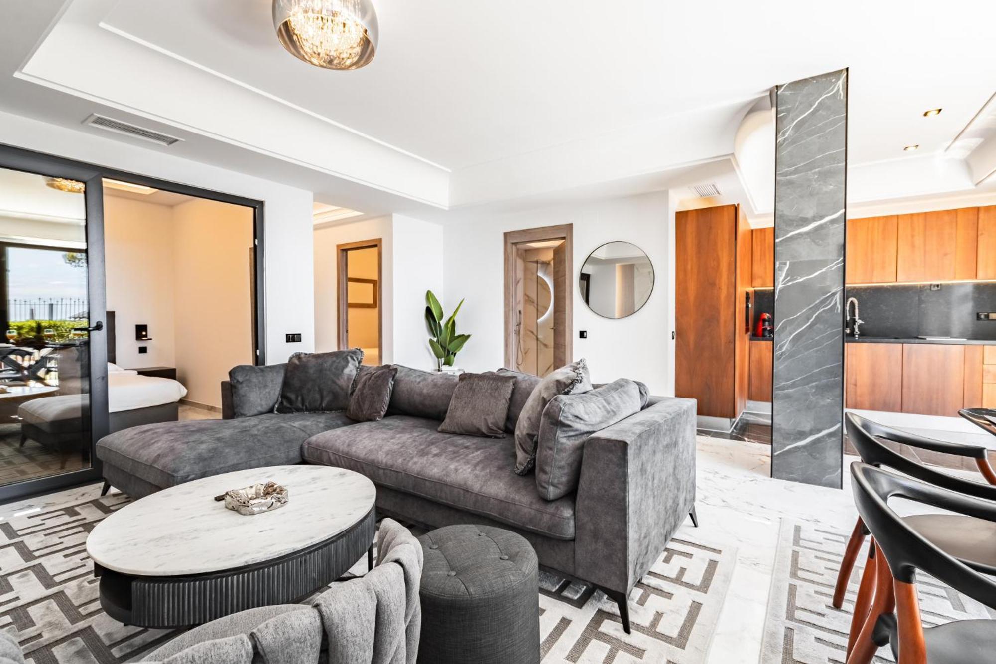Aparthotel Puerto Banus