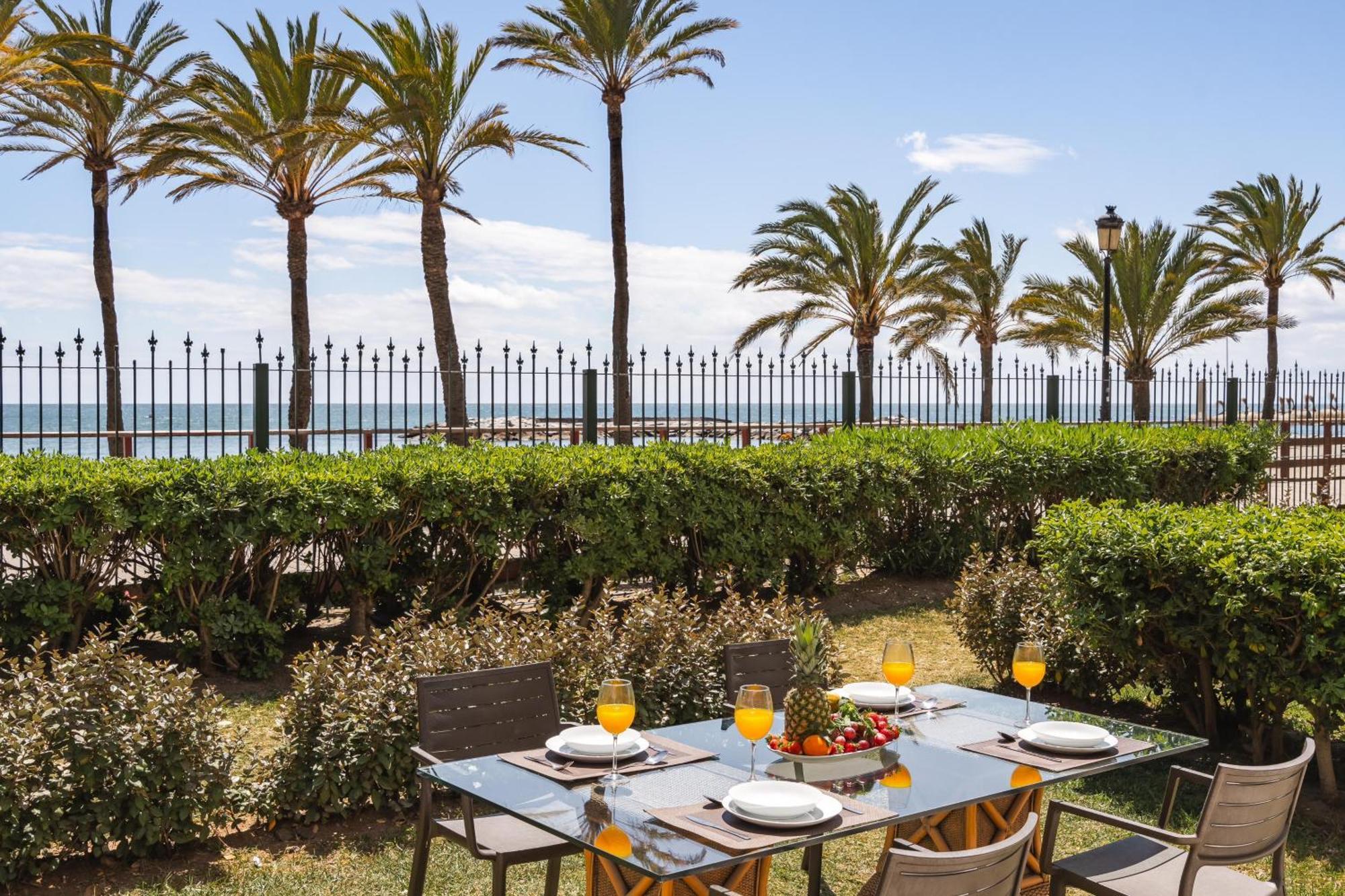 Puerto Banus *