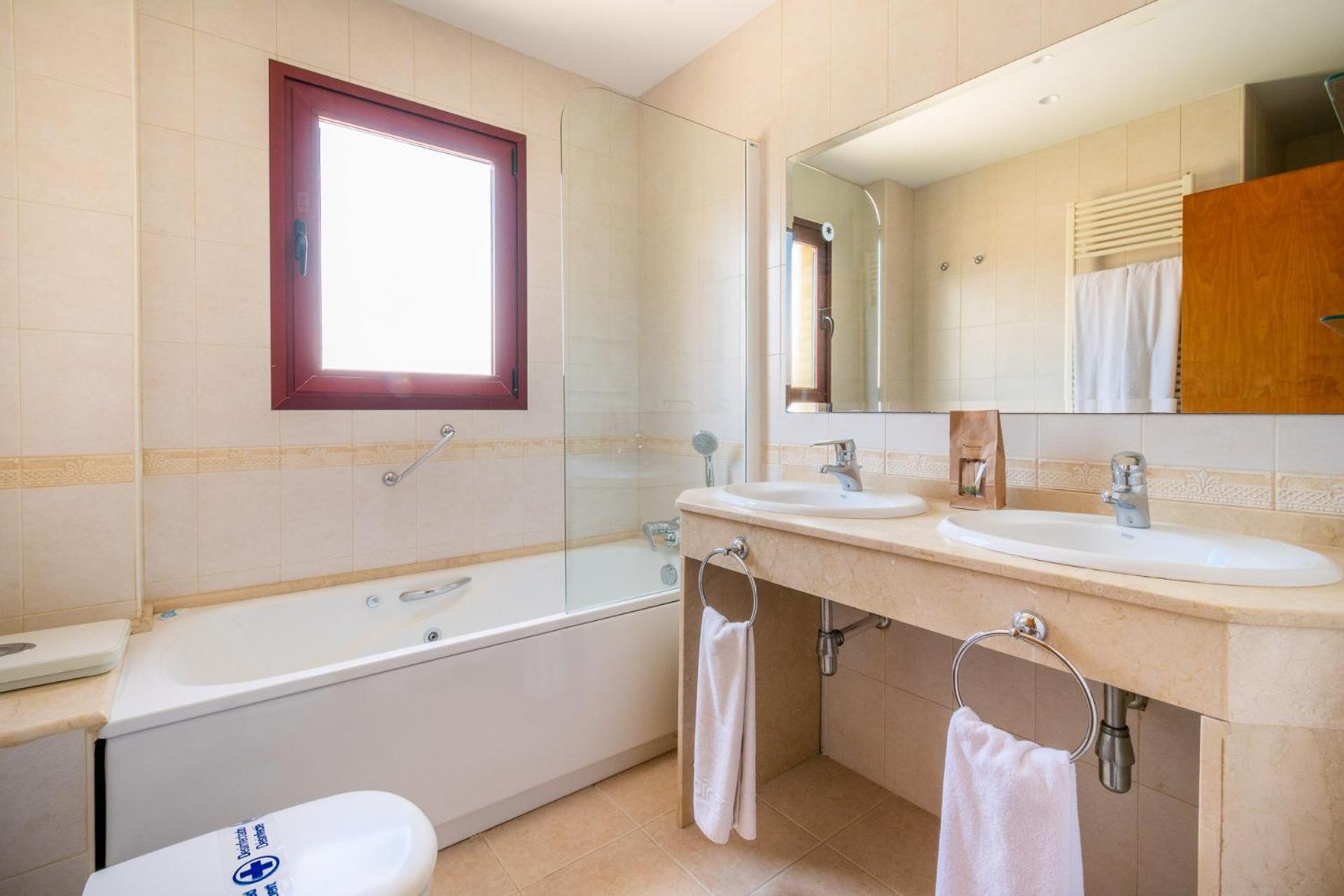 Albir Confort - Avenida 2 Dorm. Apartamento