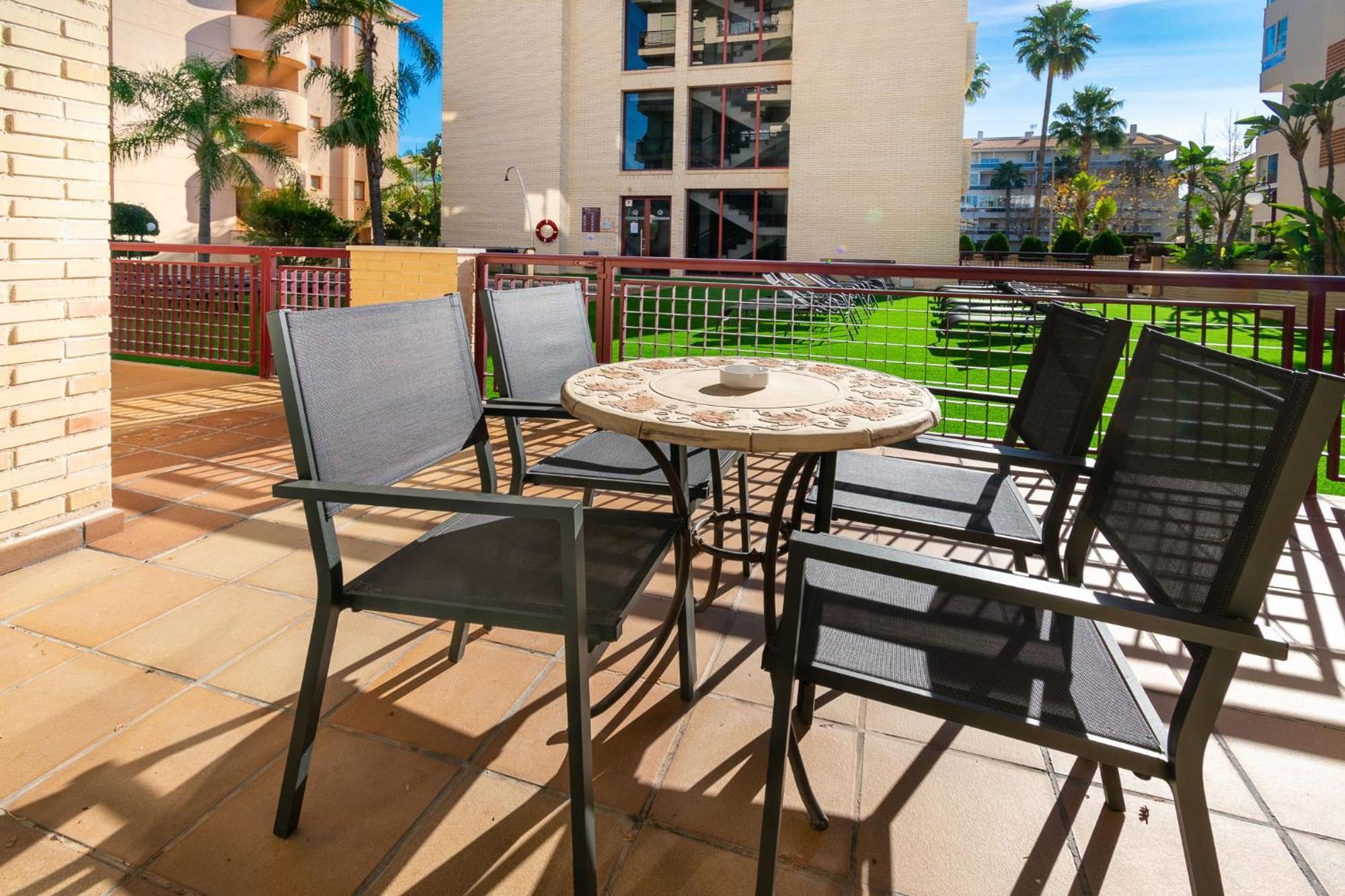 Apartamento Albir Confort - Avenida 2 Dorm.