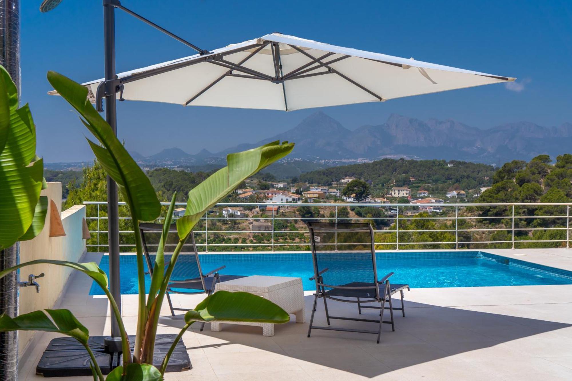 Mimosas Villa