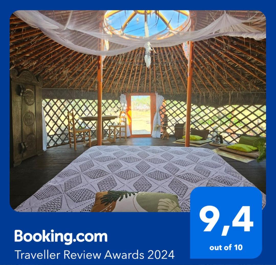 Yurta Bora Bora *