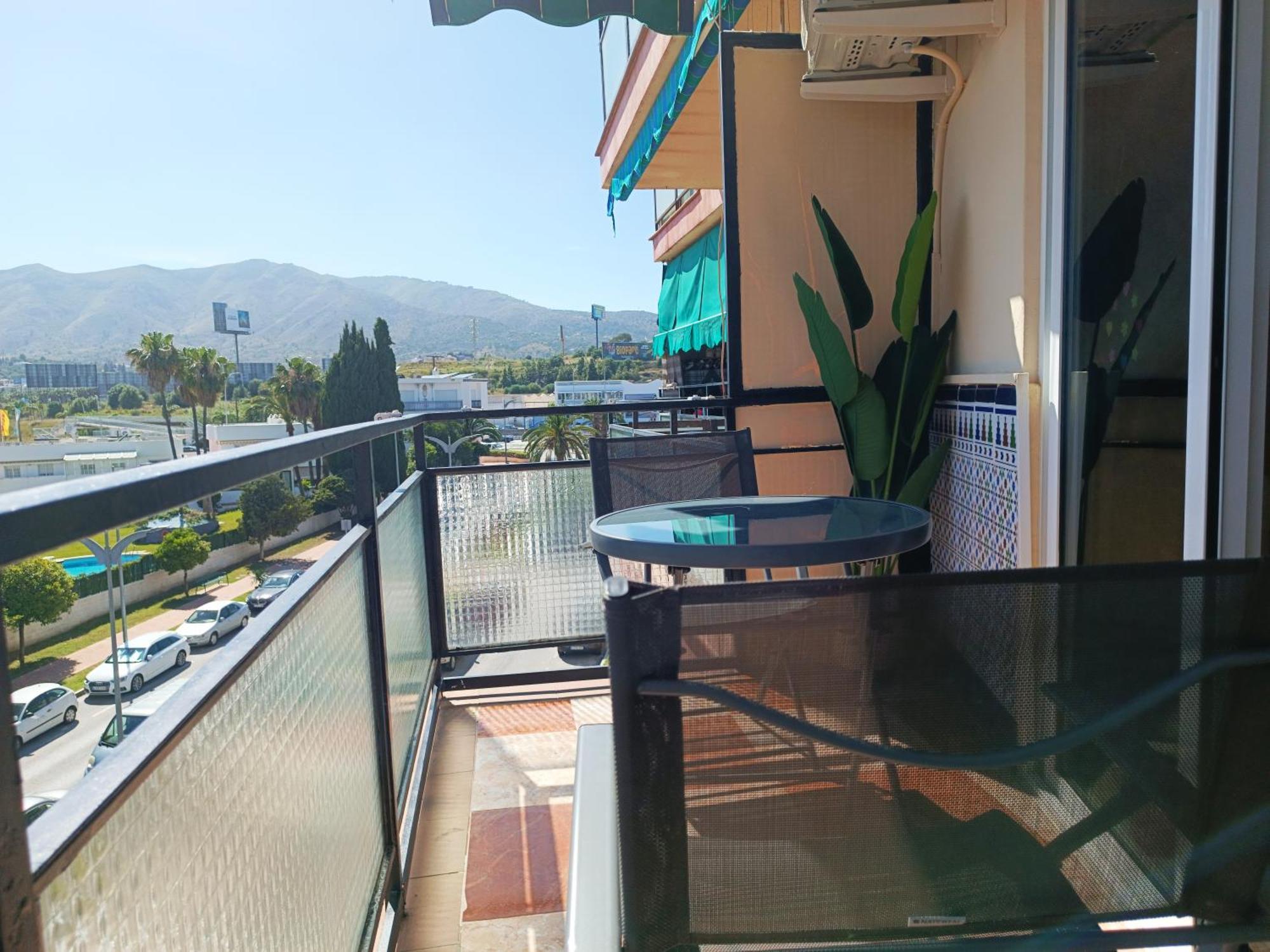 Riv - Reformado, Terraza Con Vistas Al Mar, 1 Dormitorio, 800 Metros De La Playa Torremolinos