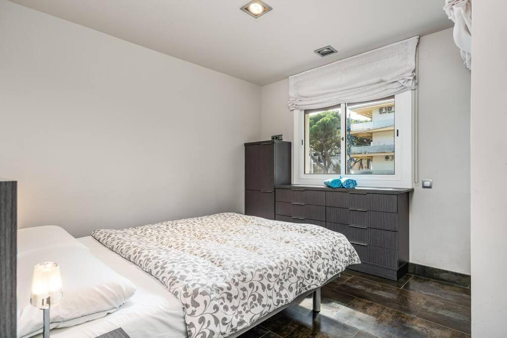 Beachside Bliss Apartment