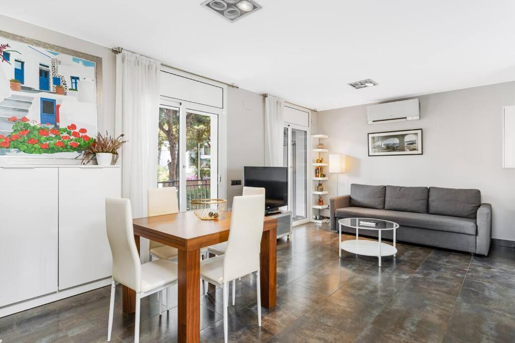 Apartment Beachside Bliss *