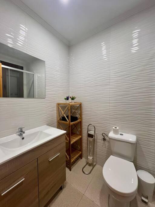 Vut Bajo Castillo Apartamento *