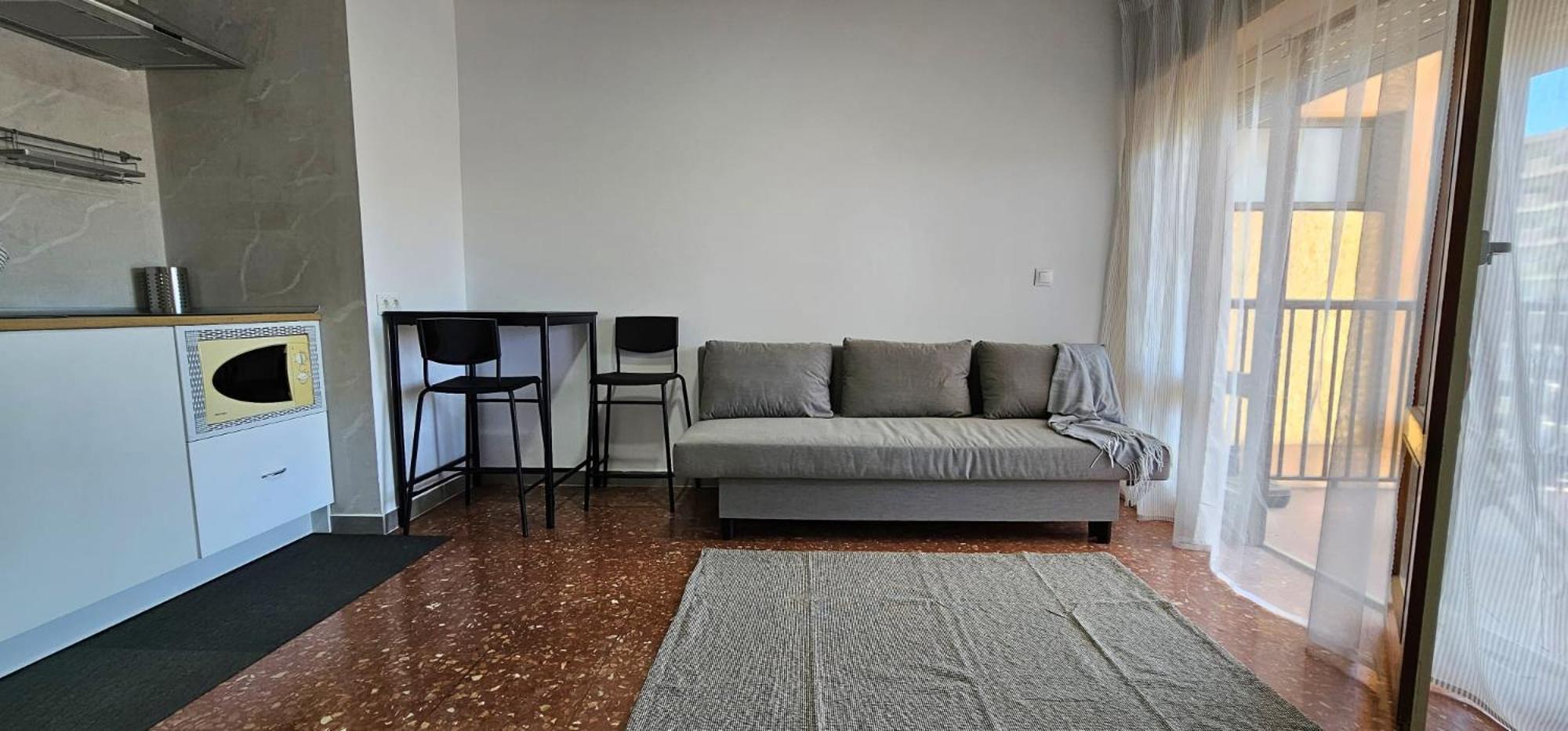 Pequeno Apartamento Con Vistas Al Mar