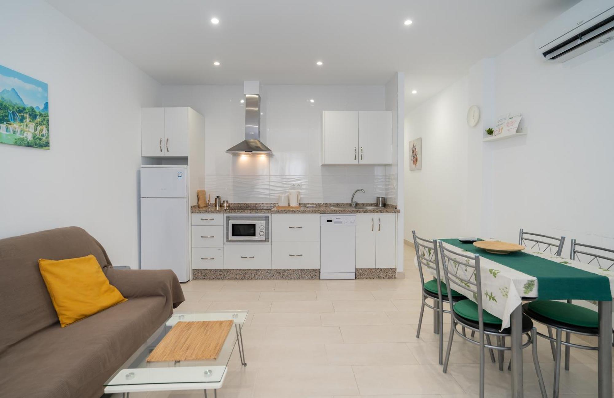 Mrv Al Lado De La Playa Con Parking Apartamento Benalmádena