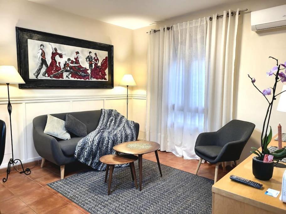 Flamenco, Apartamento Exclusivo De Dos En El Pleno Del Casco Antiguo, Alicante, Playa, Centro Historico, Rambla *