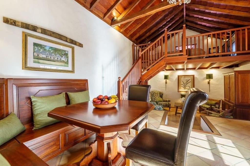 Villa Esperanza Mit Privatpool, Whirlpool & Sauna