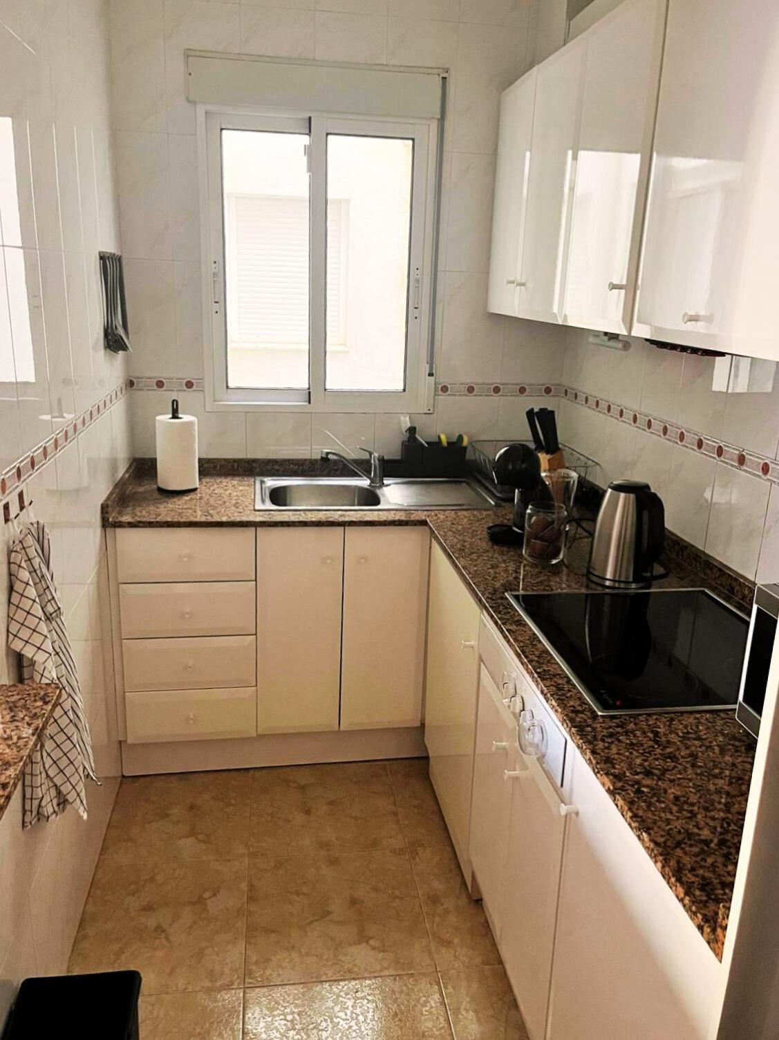 Yellow Apartment-la Mata -2 Min To Beach, Private Garage