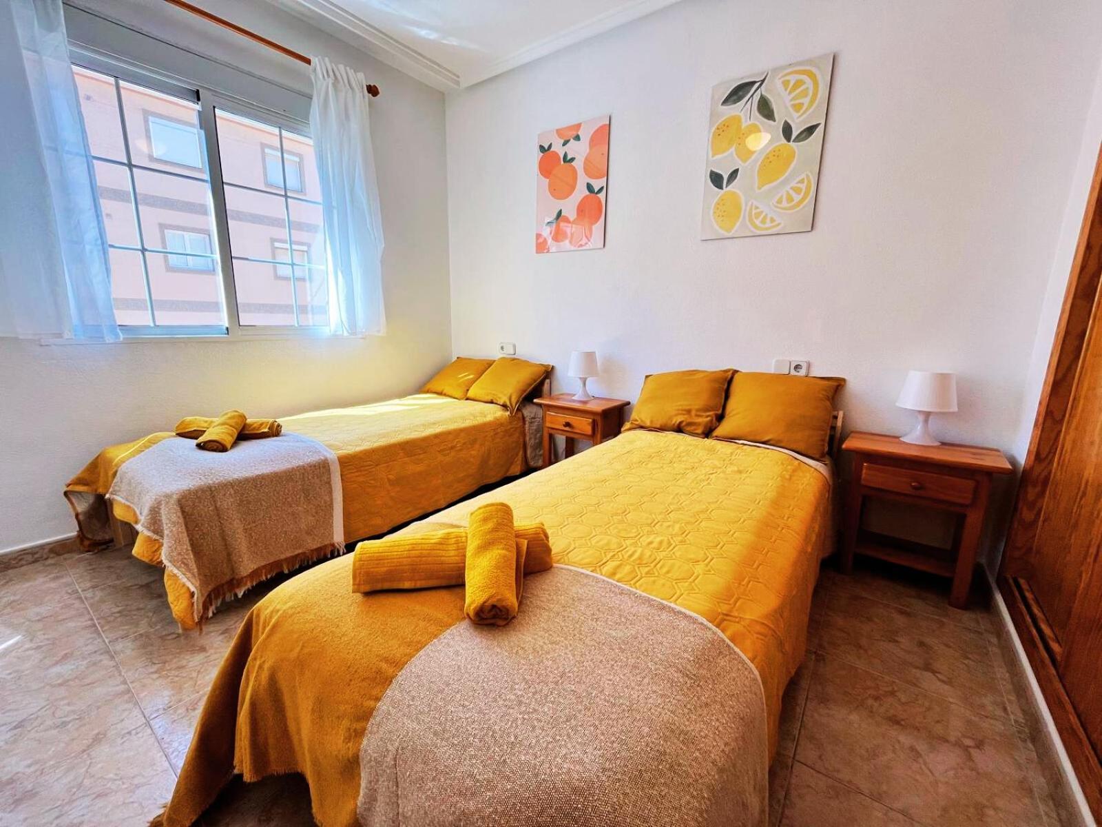 Apartamento Yellow Apartment-la Mata -2 Min To Beach, Private Garage La Mata (Torrevieja)