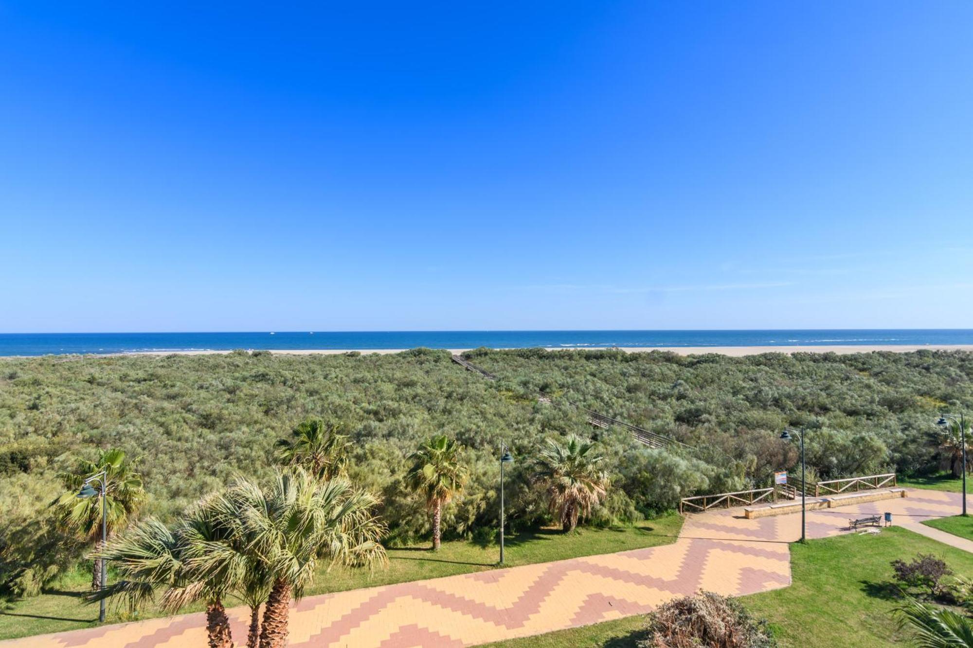 Pelicanos By H - Playa Punta Del Moral Plhc173p92 *