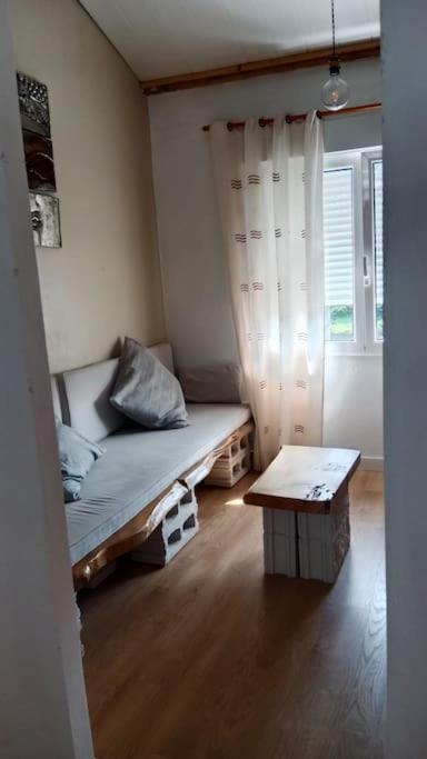 Atico Luminoso Casa De Yaya Minia Apartamento