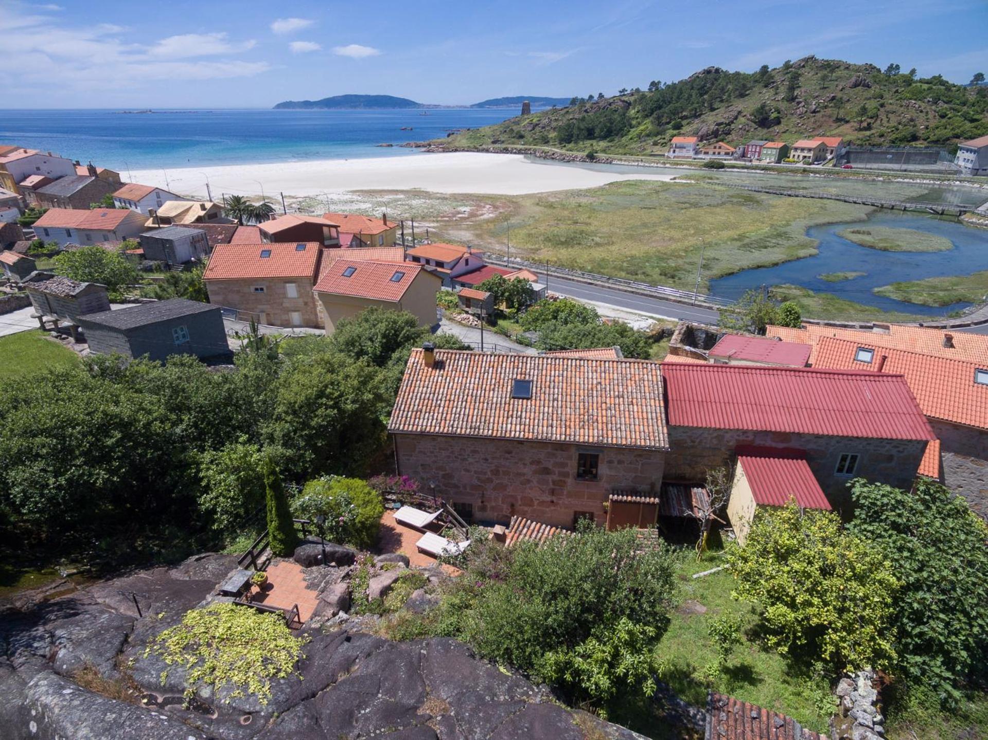 Casa A Laxe Guest house O Pindo